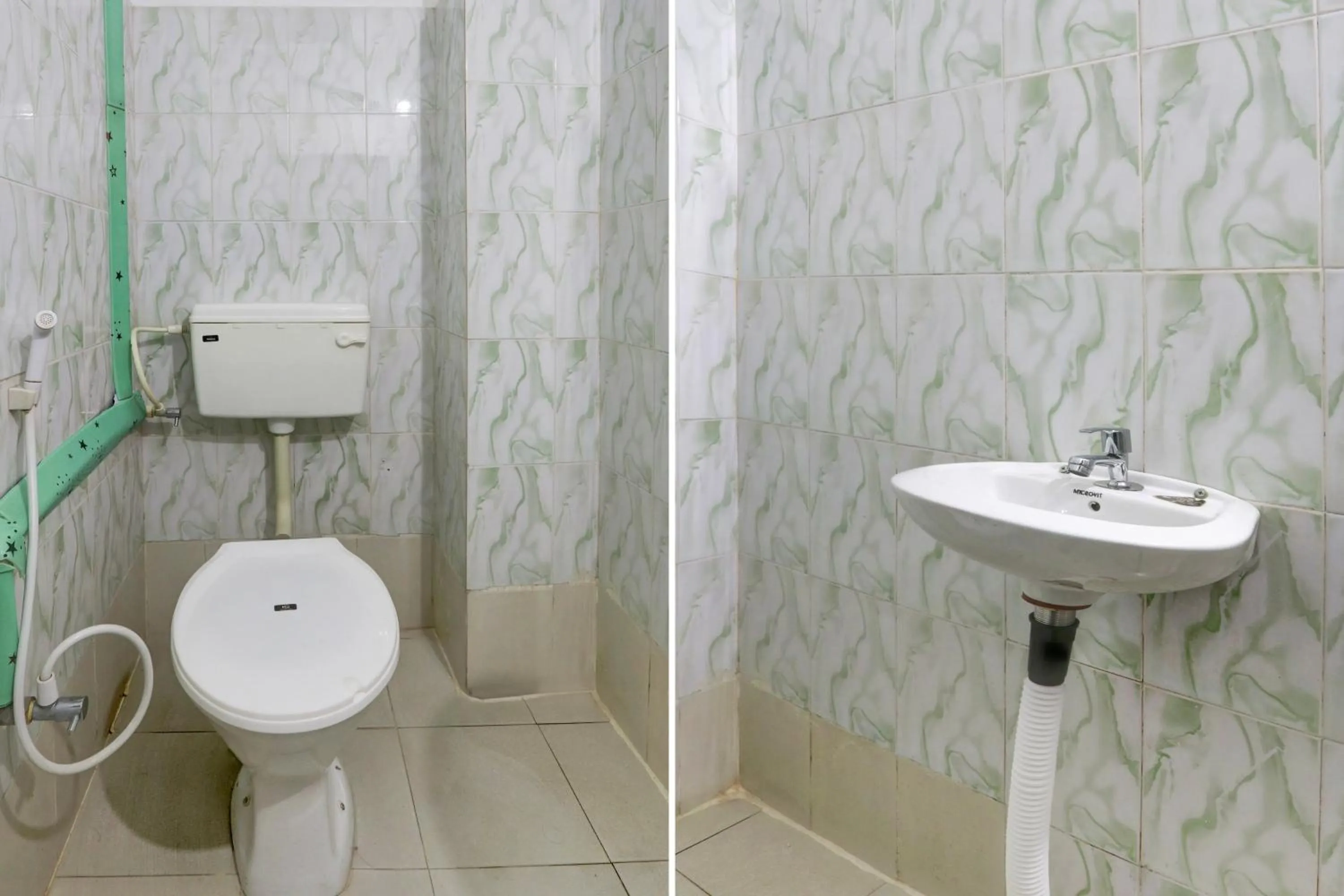 Bathroom in Hotel O Heavens Inn