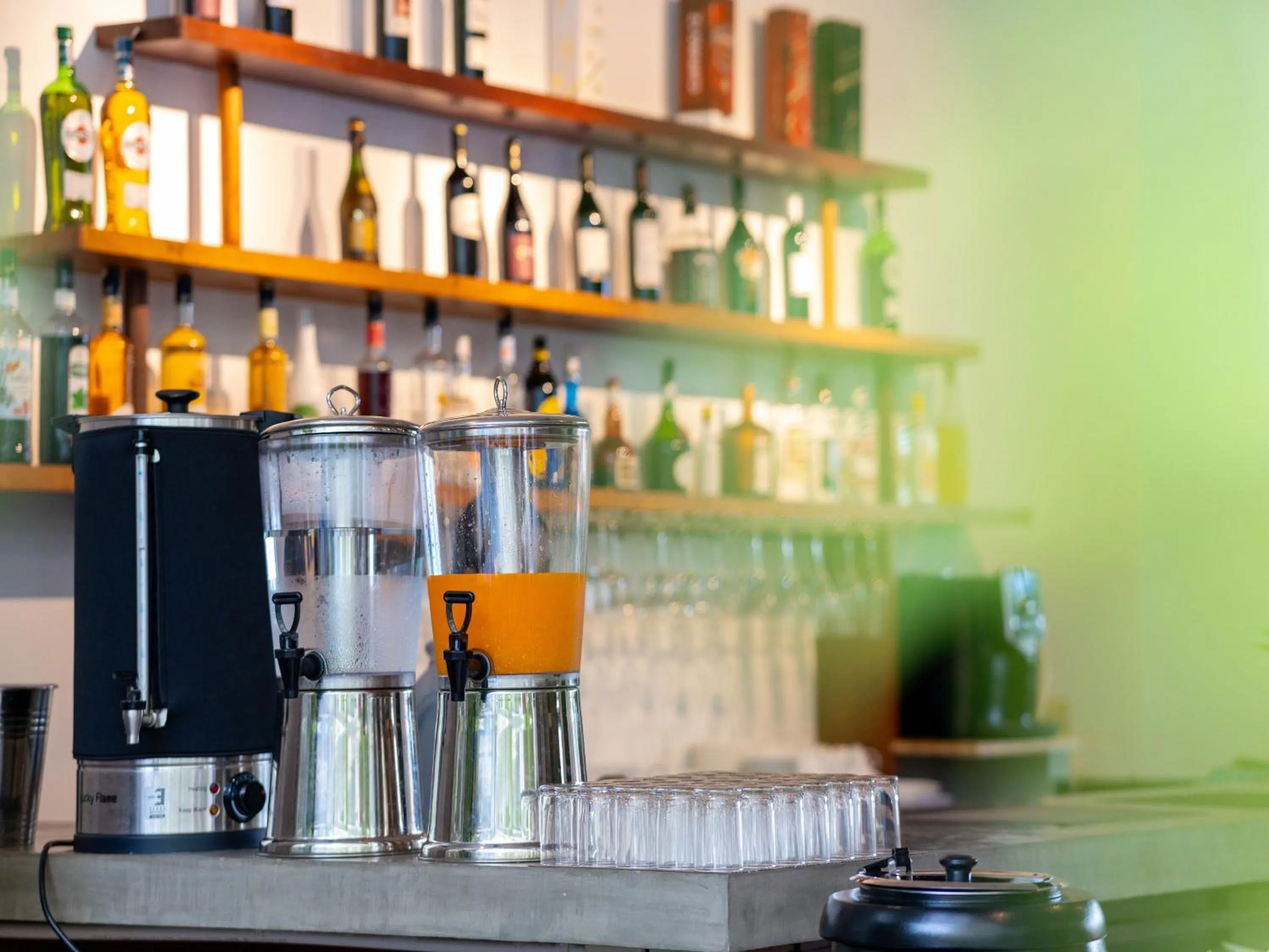 Drinks in Grand Yard La Residence