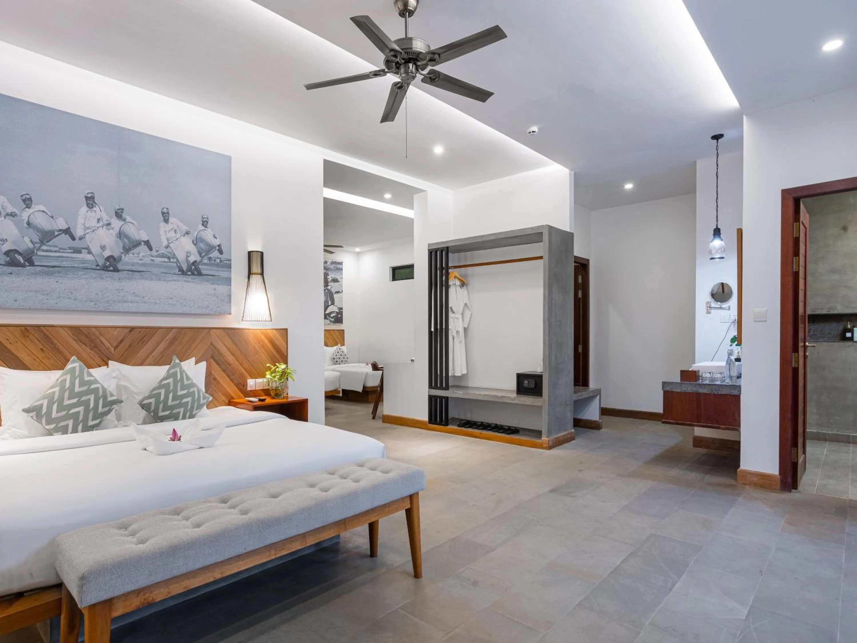 Family Suite with  Balcony  in Grand Yard La Residence