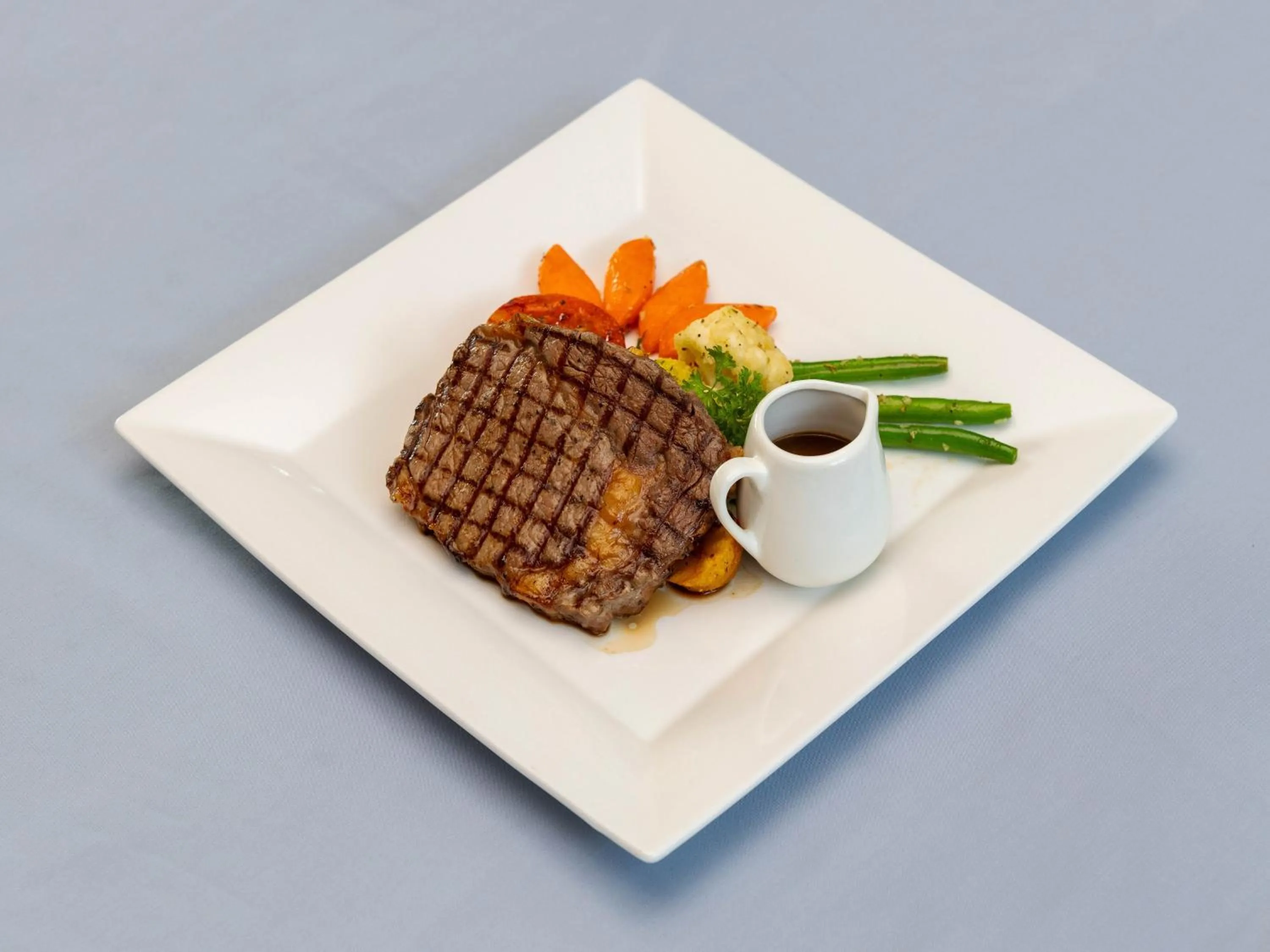 Restaurant/places to eat in Grand Yard La Residence