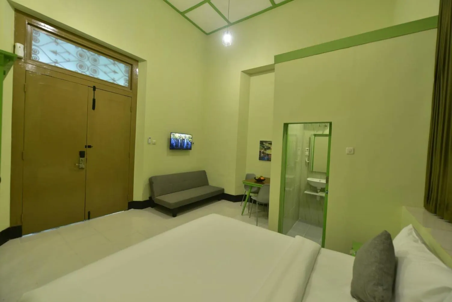 Bedroom in Hotel Irian Surabaya
