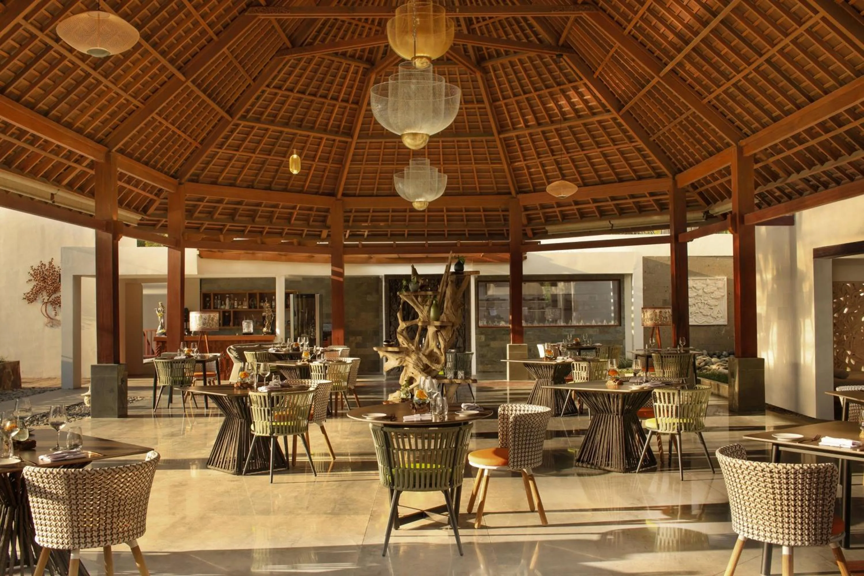 Restaurant/places to eat in Cicada Resort Bali Ubud, Autograph Collection