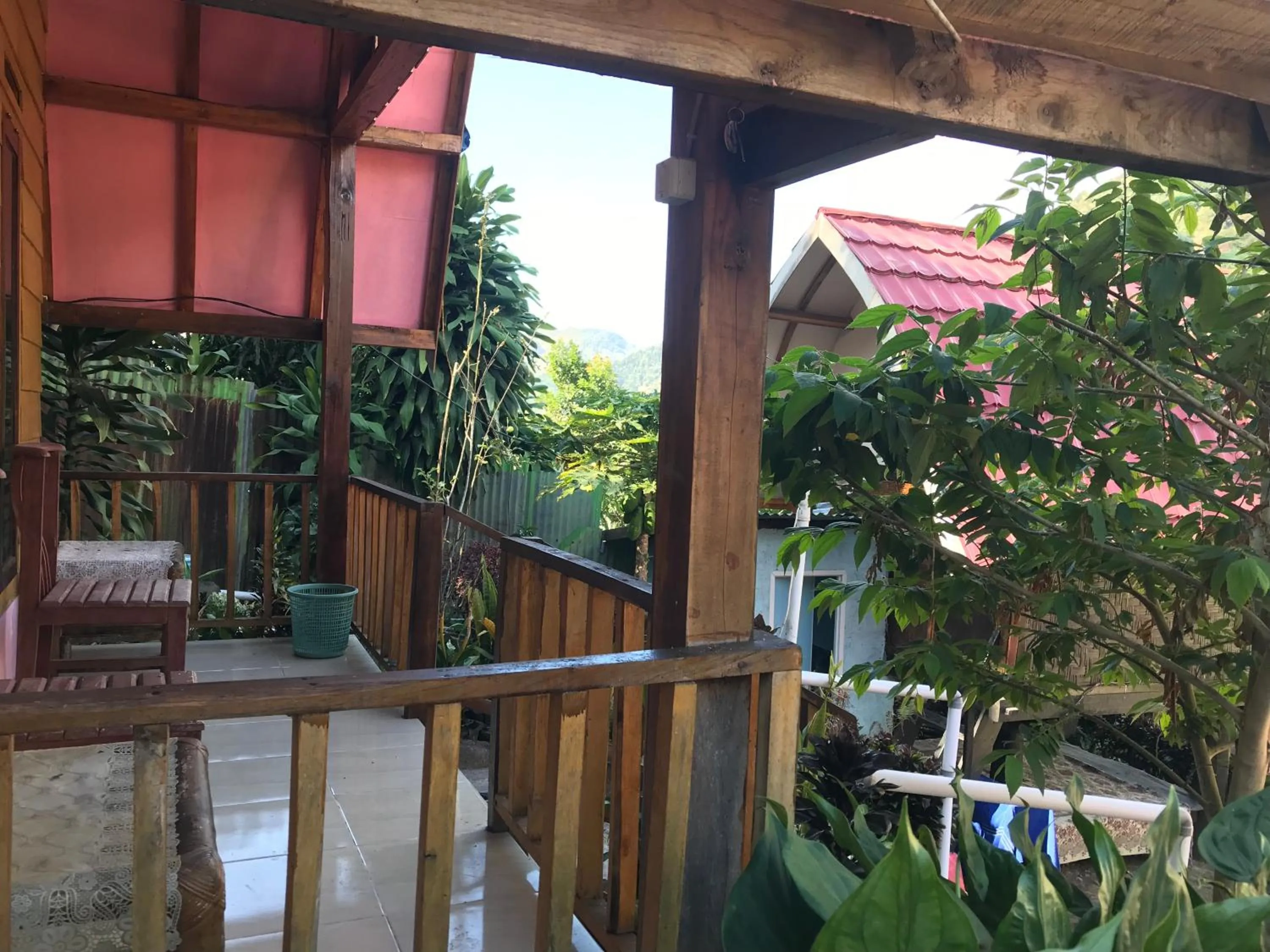 Balcony/Terrace in Bungalow Paer Doe