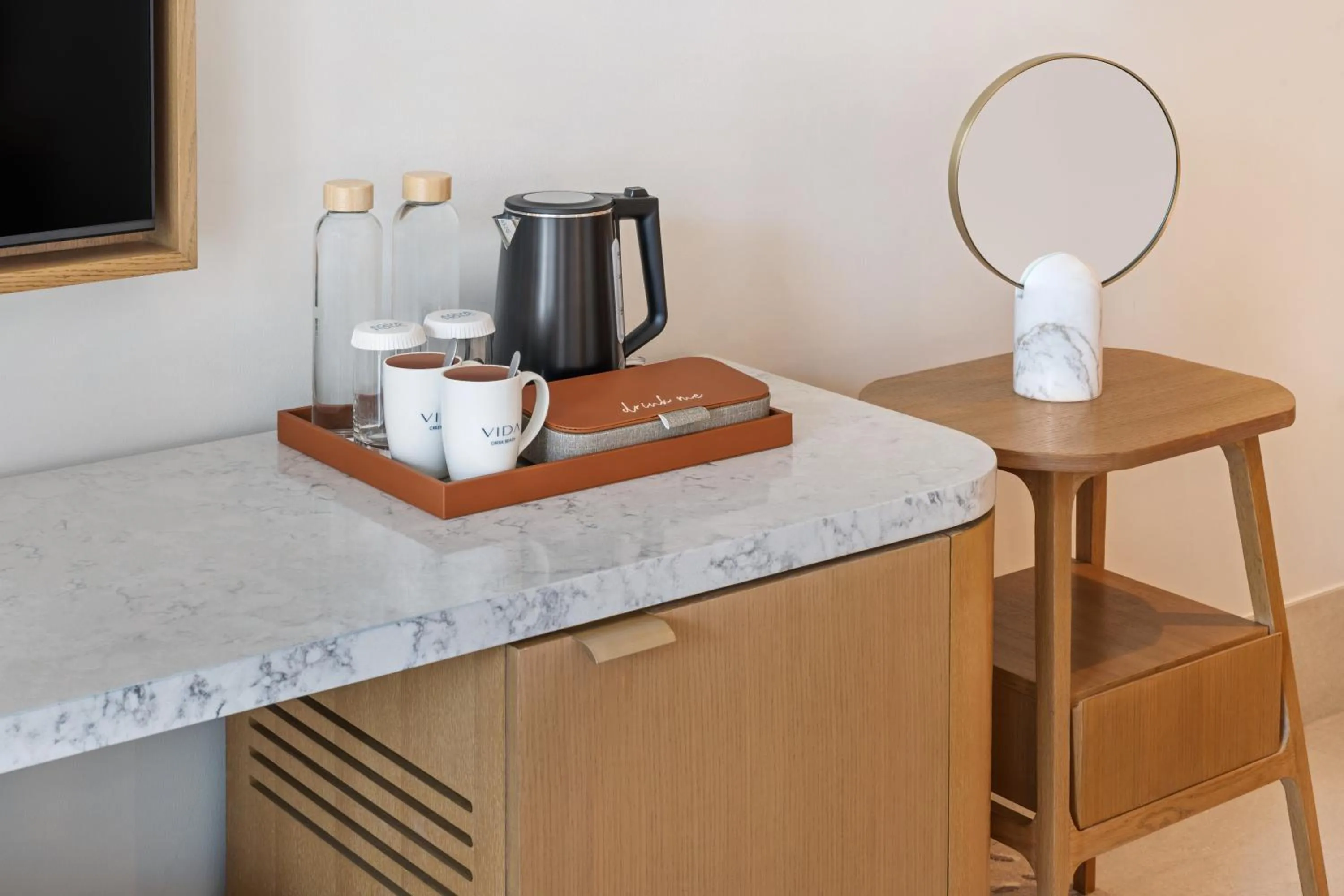 Coffee/tea facilities in Vida Creek Beach Hotel