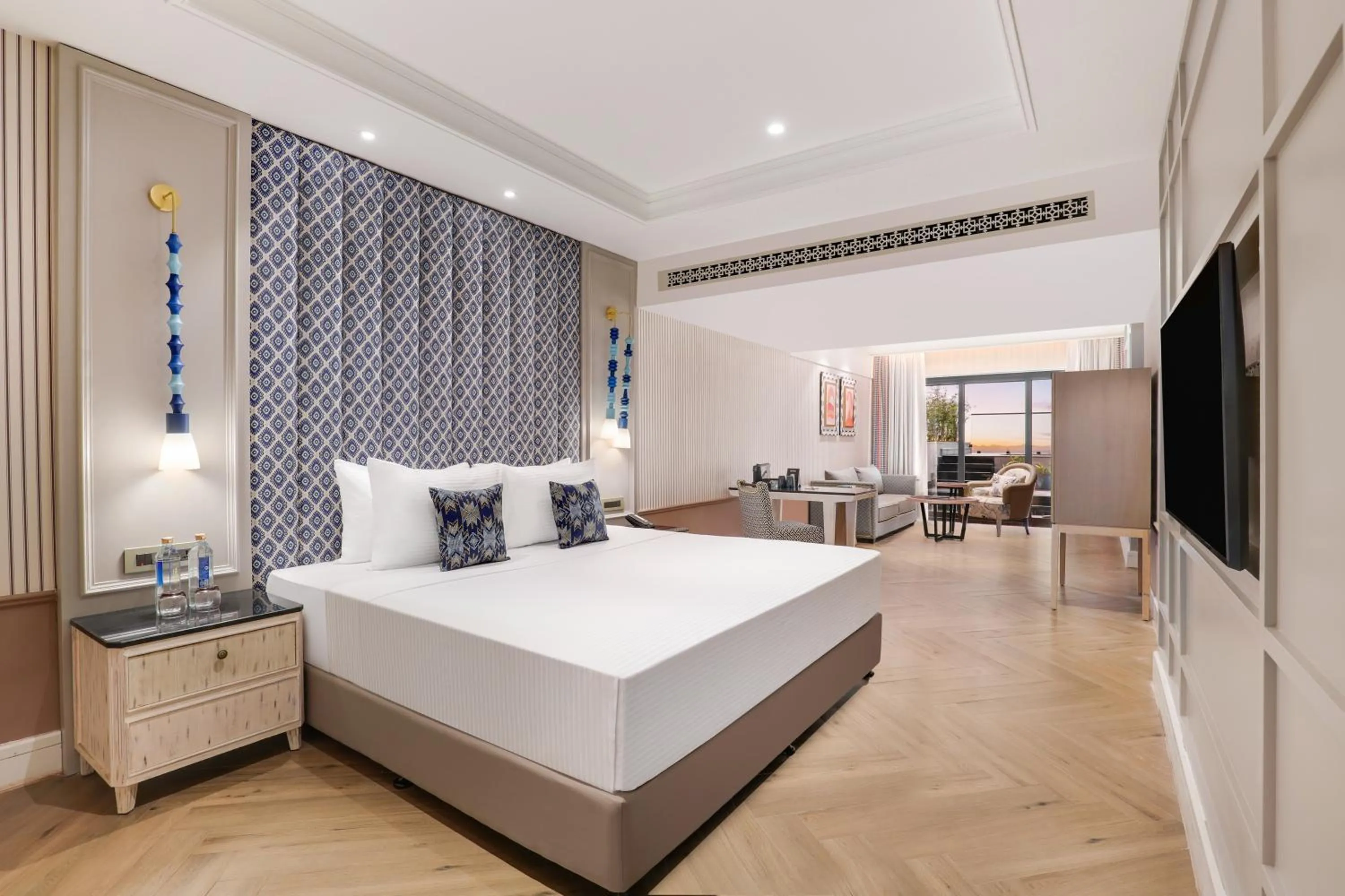 Bed in Grand Mercure Goa Candolim - An Accor Hotels Brand