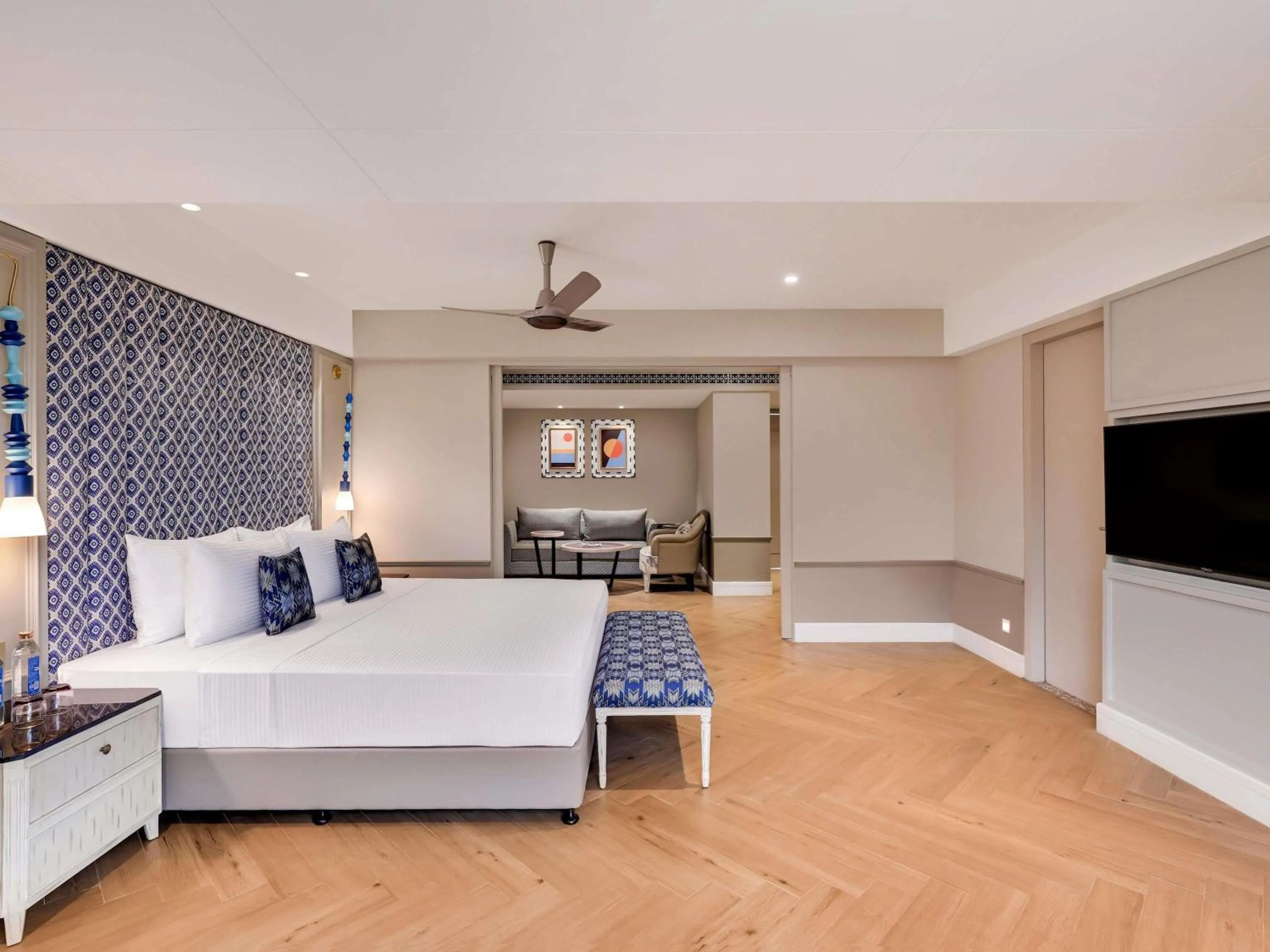 Bedroom, Bed in Grand Mercure Goa Candolim - An Accor Hotels Brand