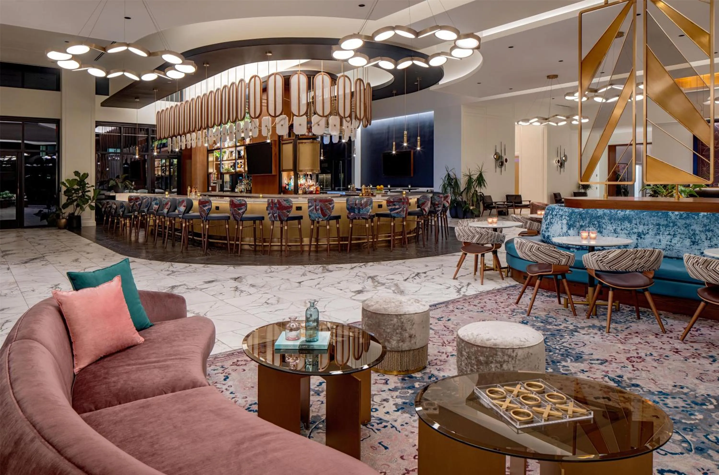 Lounge or bar in Tempo By Hilton Nashville Downtown