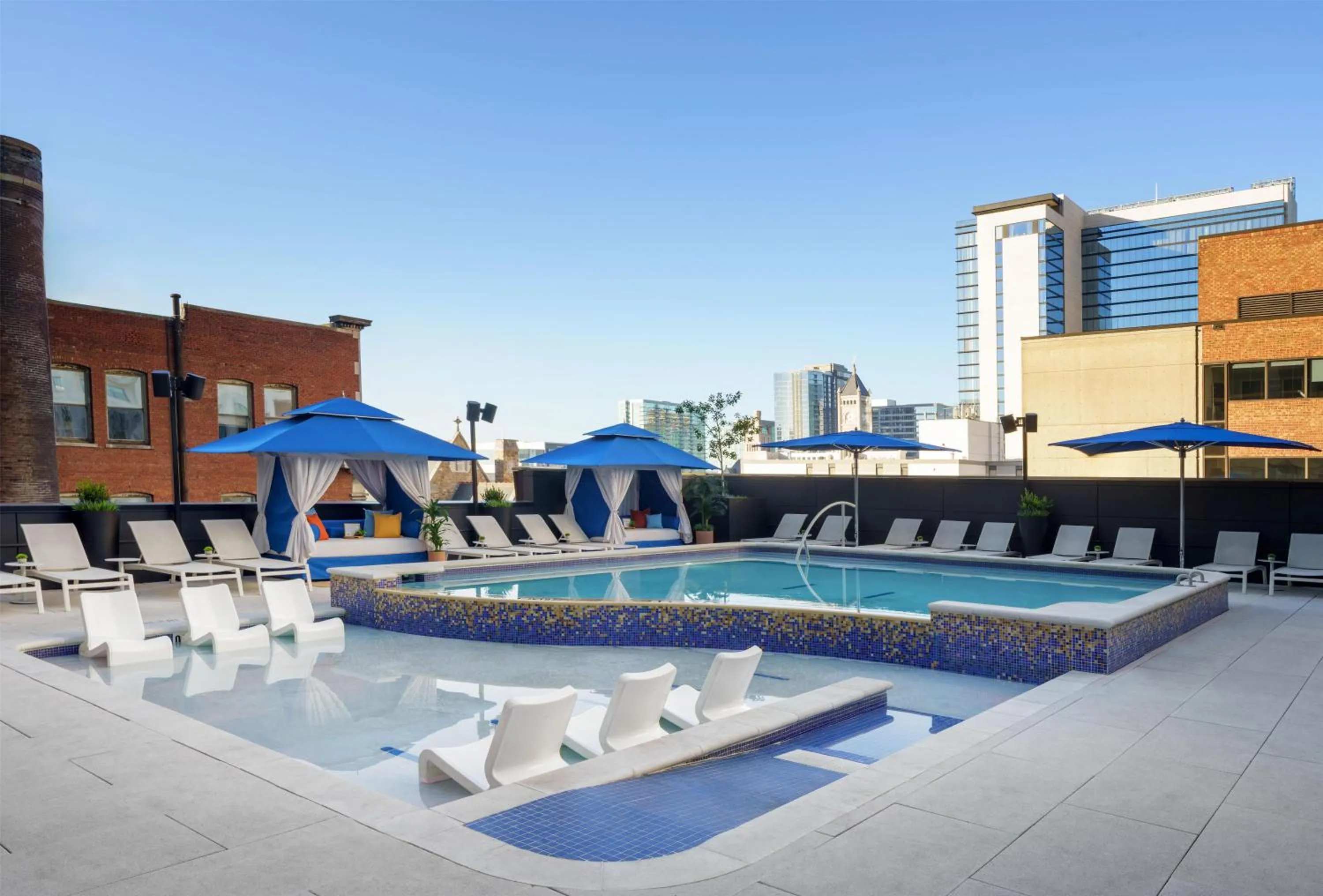 Pool view in Tempo By Hilton Nashville Downtown