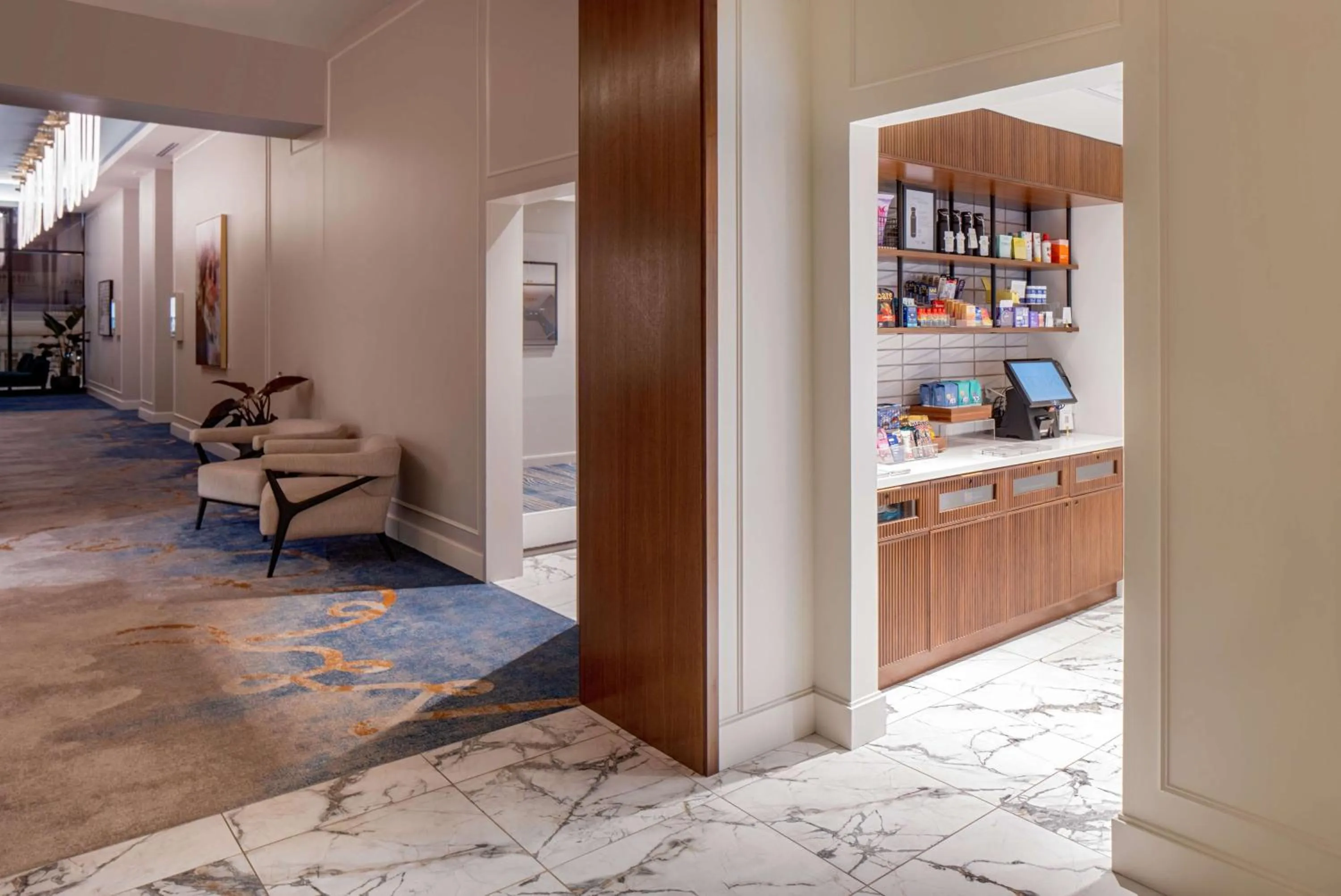 Restaurant/places to eat in Tempo By Hilton Nashville Downtown