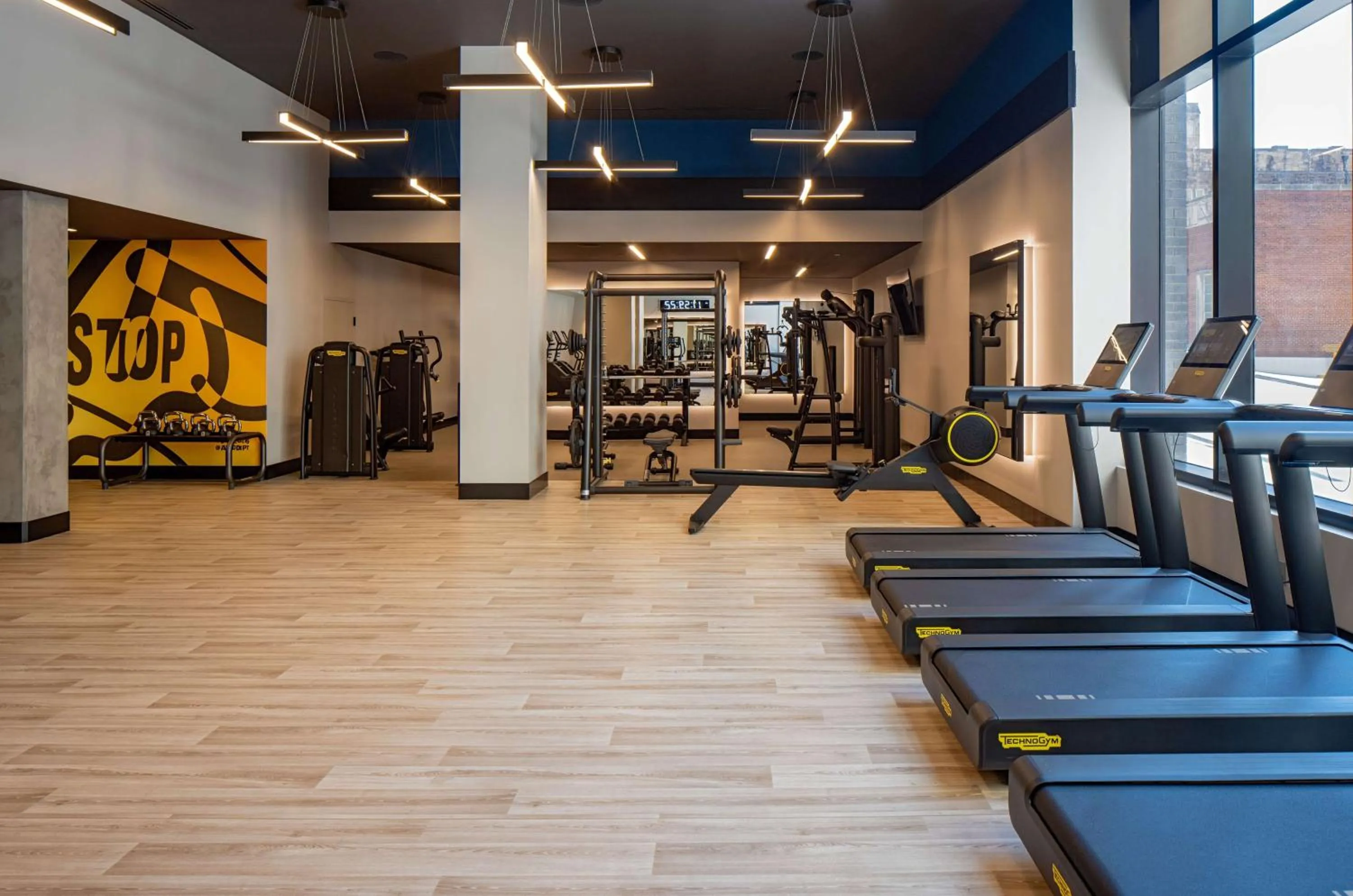 Fitness centre/facilities in Tempo By Hilton Nashville Downtown