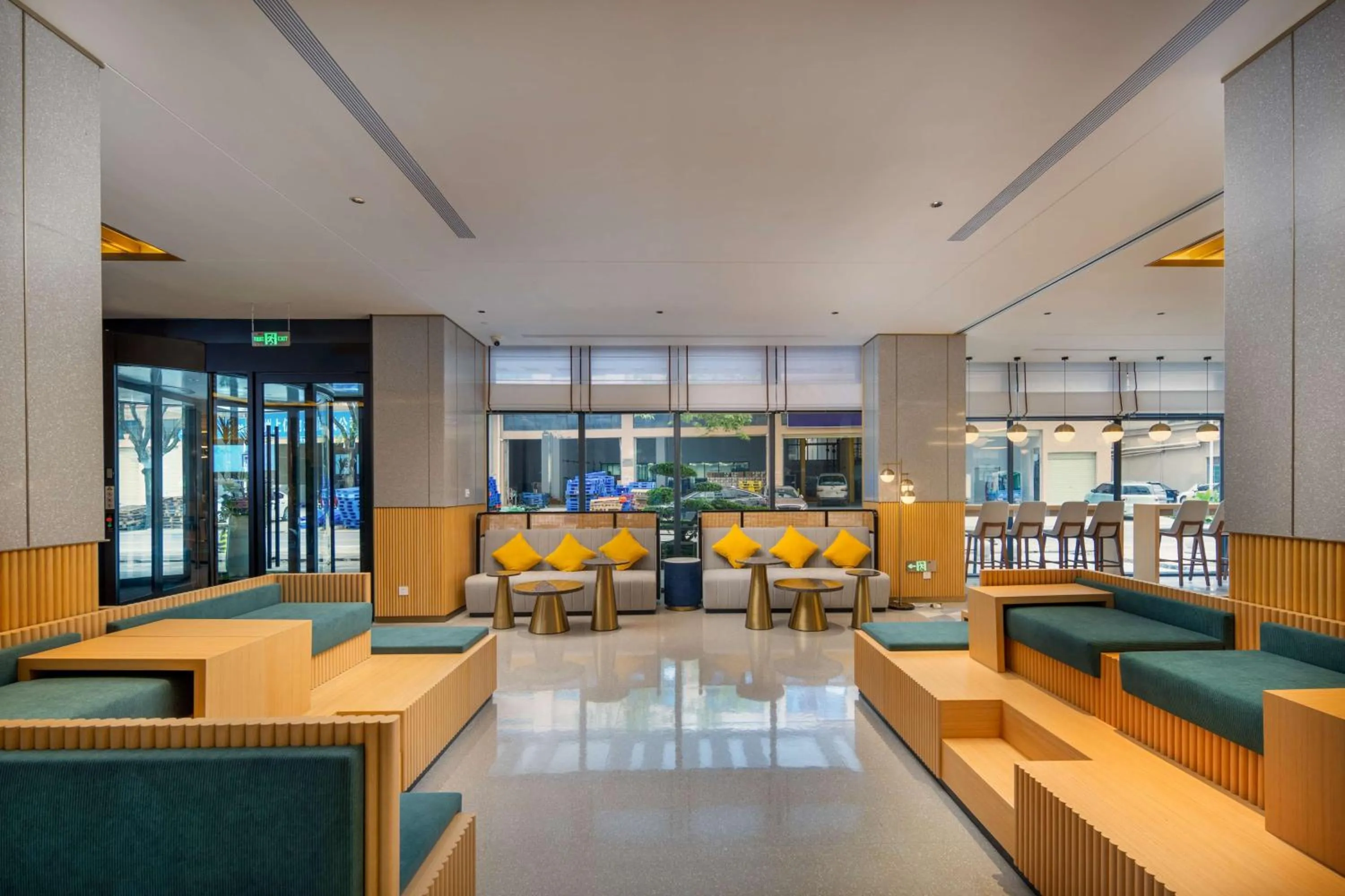 Lobby or reception in Hilton Garden Inn Guangzhou Airport Aerotropolis - Free shuttle to Airport