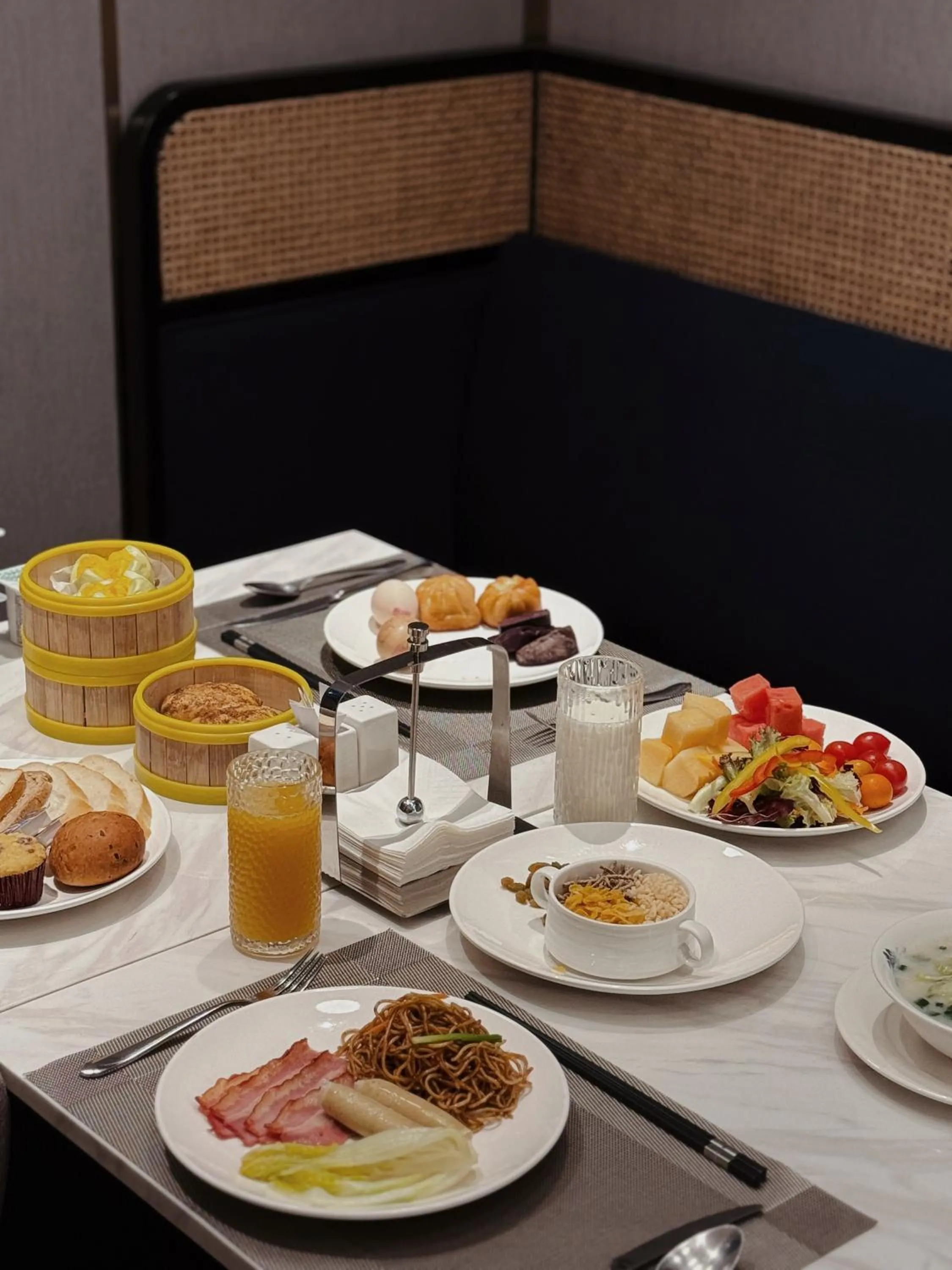 Breakfast in Hilton Garden Inn Guangzhou Airport Aerotropolis - Free shuttle to Airport