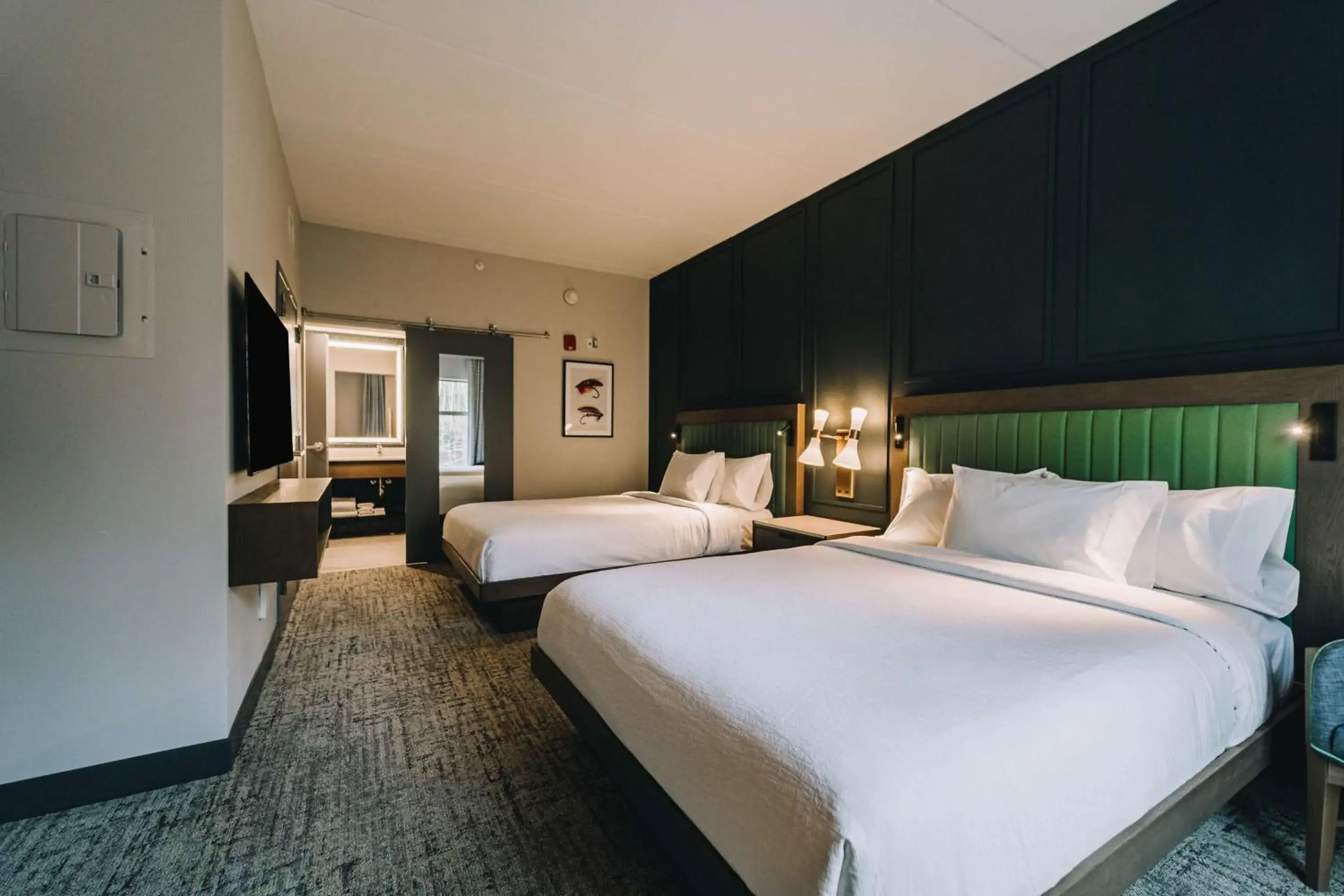 Two-Room Queen Suite with Two Queen Beds in Embassy Suites By Hilton Gatlinburg Resort Two-Room Queen Suite with Two Queen Beds in Embassy Suites By Hilton Gatlinburg Resort