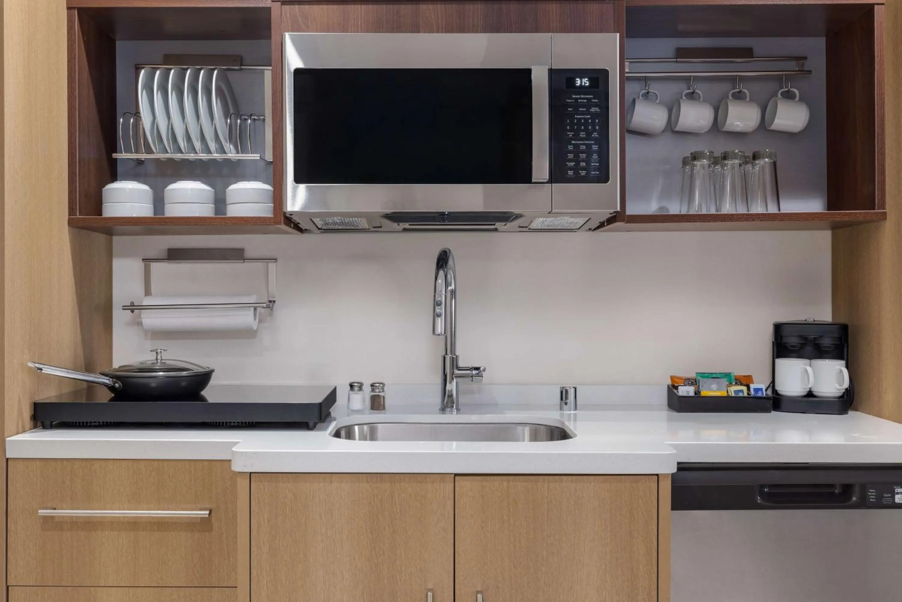 Kitchen or kitchenette in Home2 Suites By Hilton El Centro