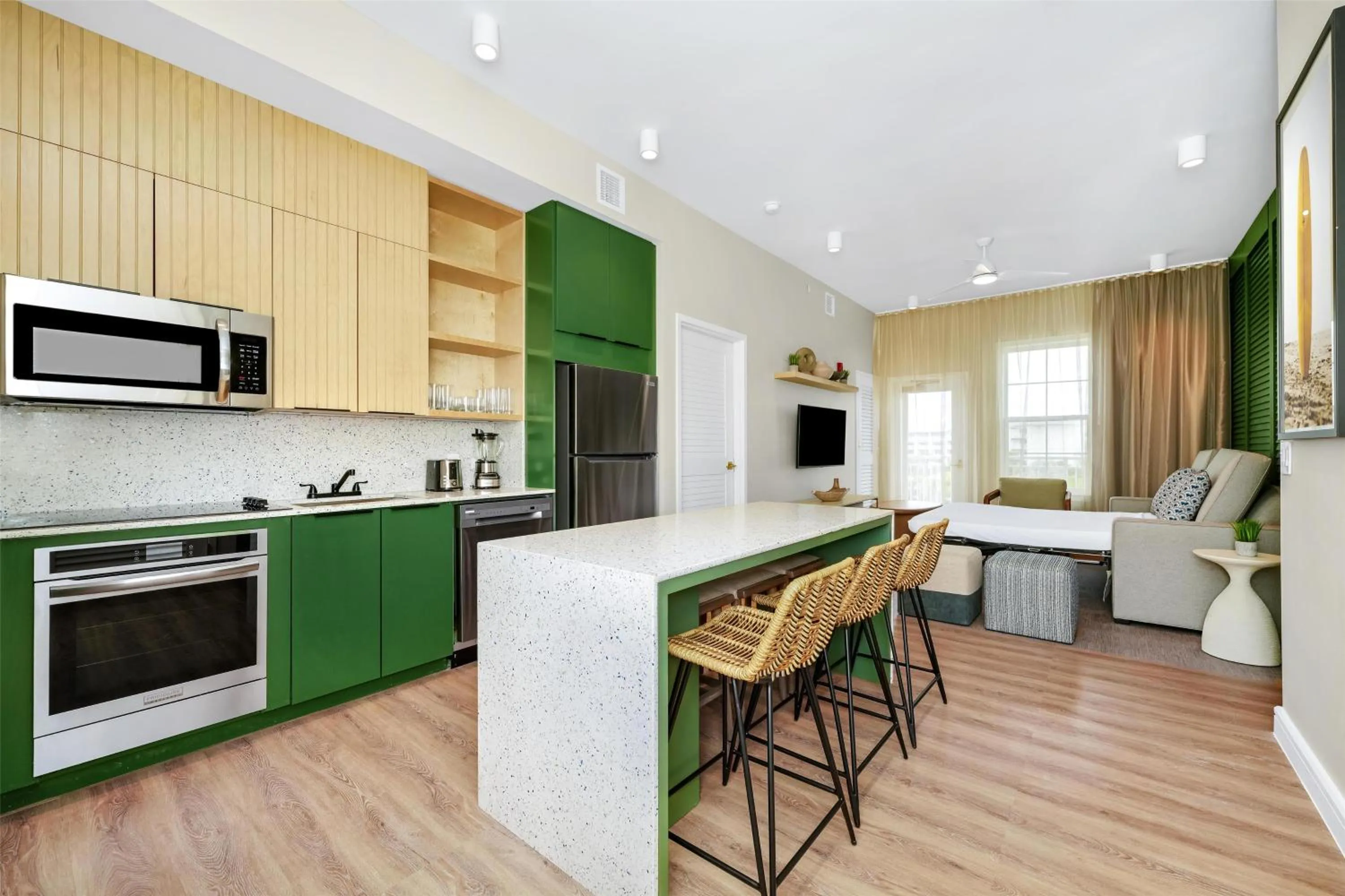 Kitchen or kitchenette in Embassy Suites By Hilton Orlando Sunset Walk