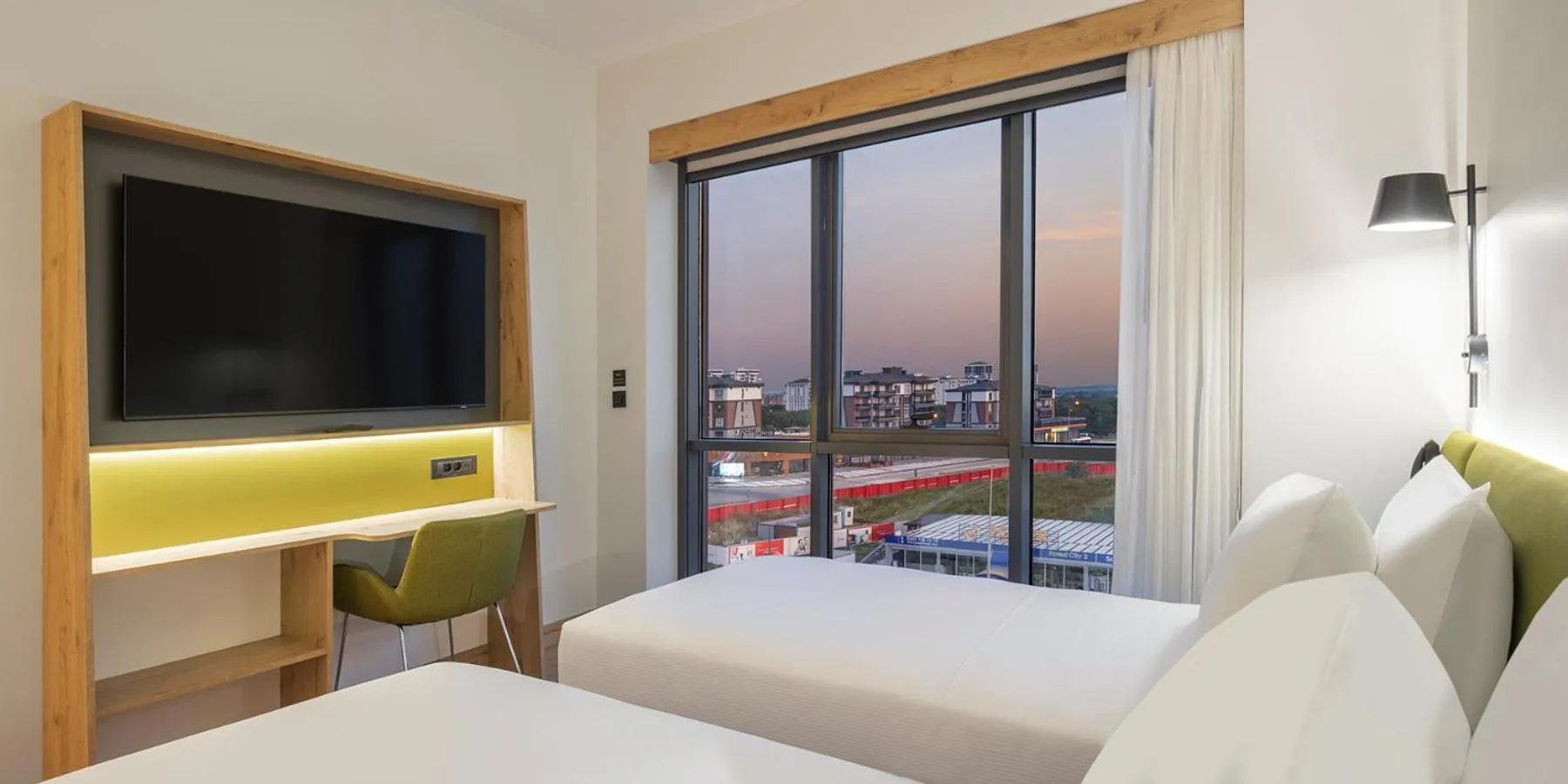 Bed in Hampton By Hilton Cerkezkoy