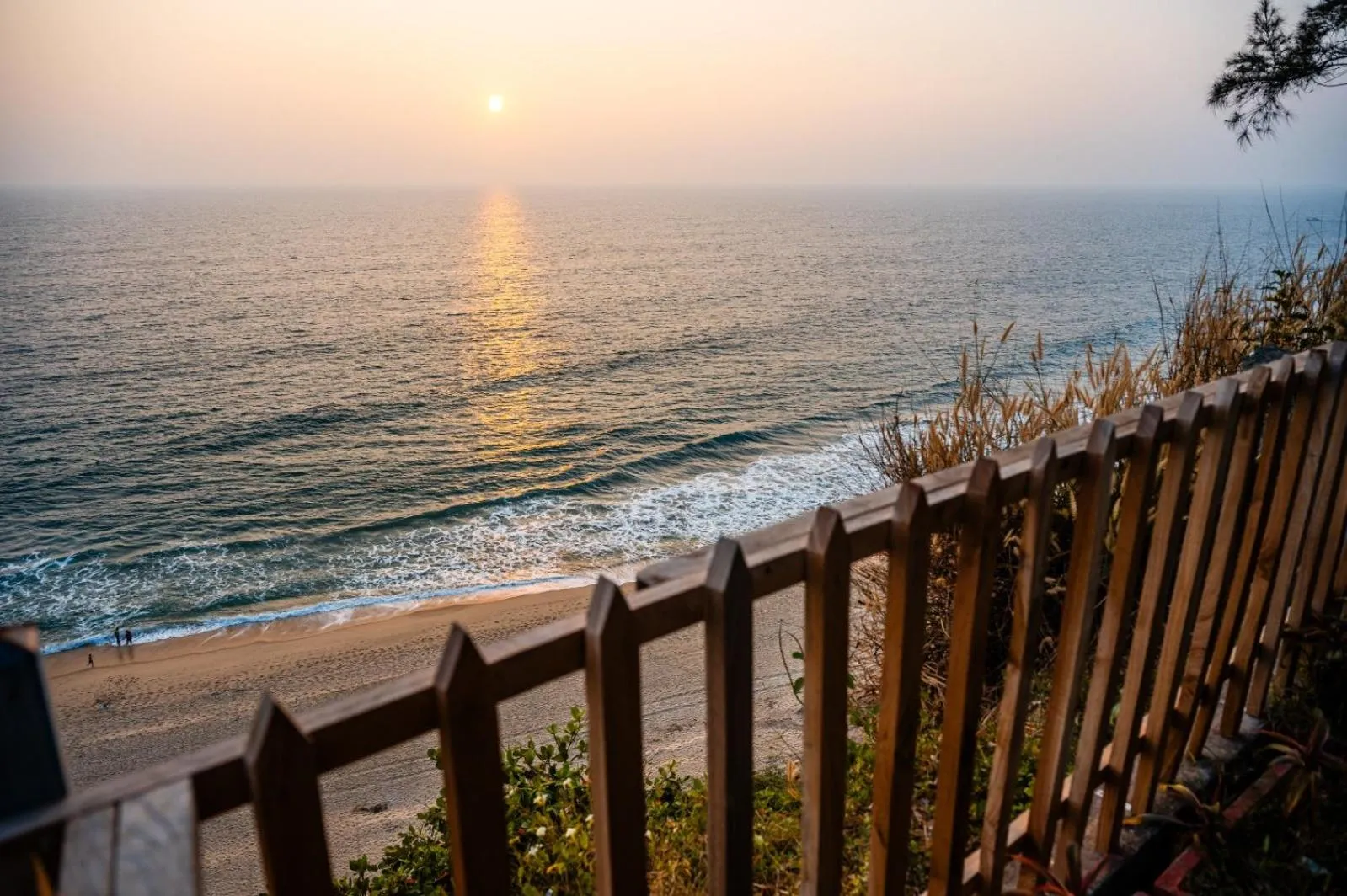 Sea view in Sky Frame Beach Resort