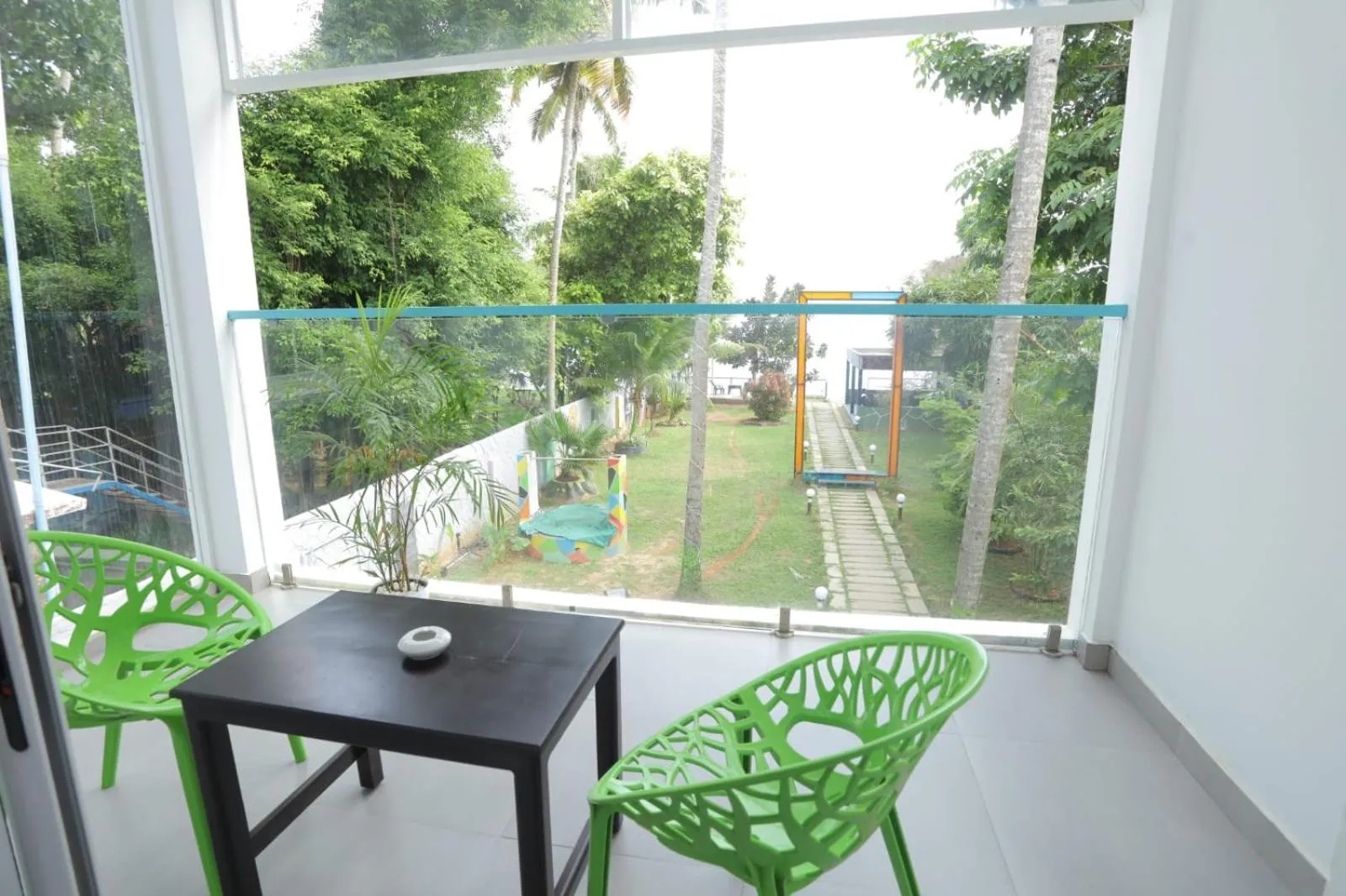 Balcony/Terrace in Sky Frame Beach Resort