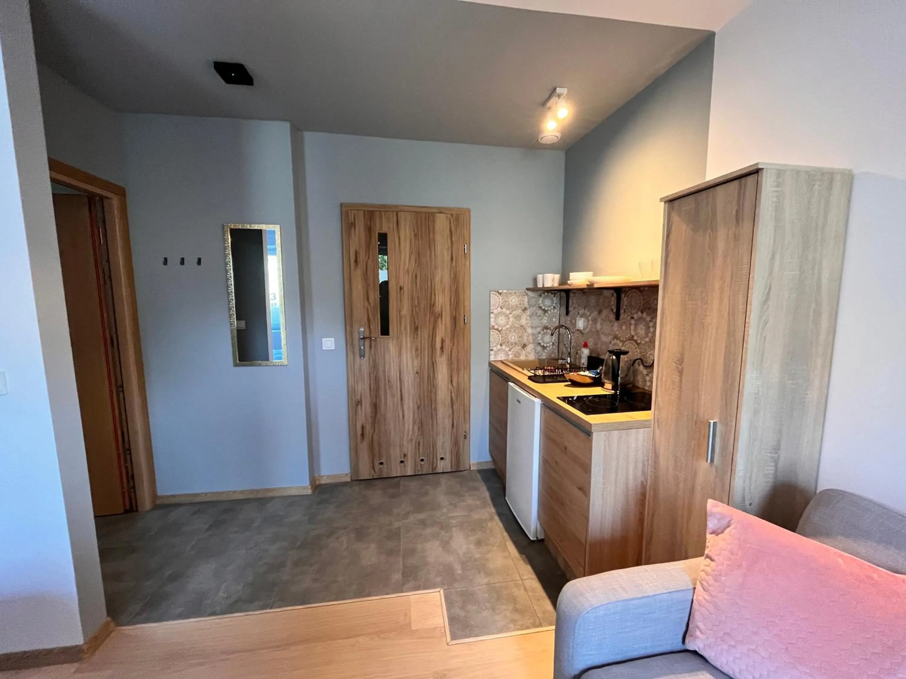 3 Budget Stay Apartments