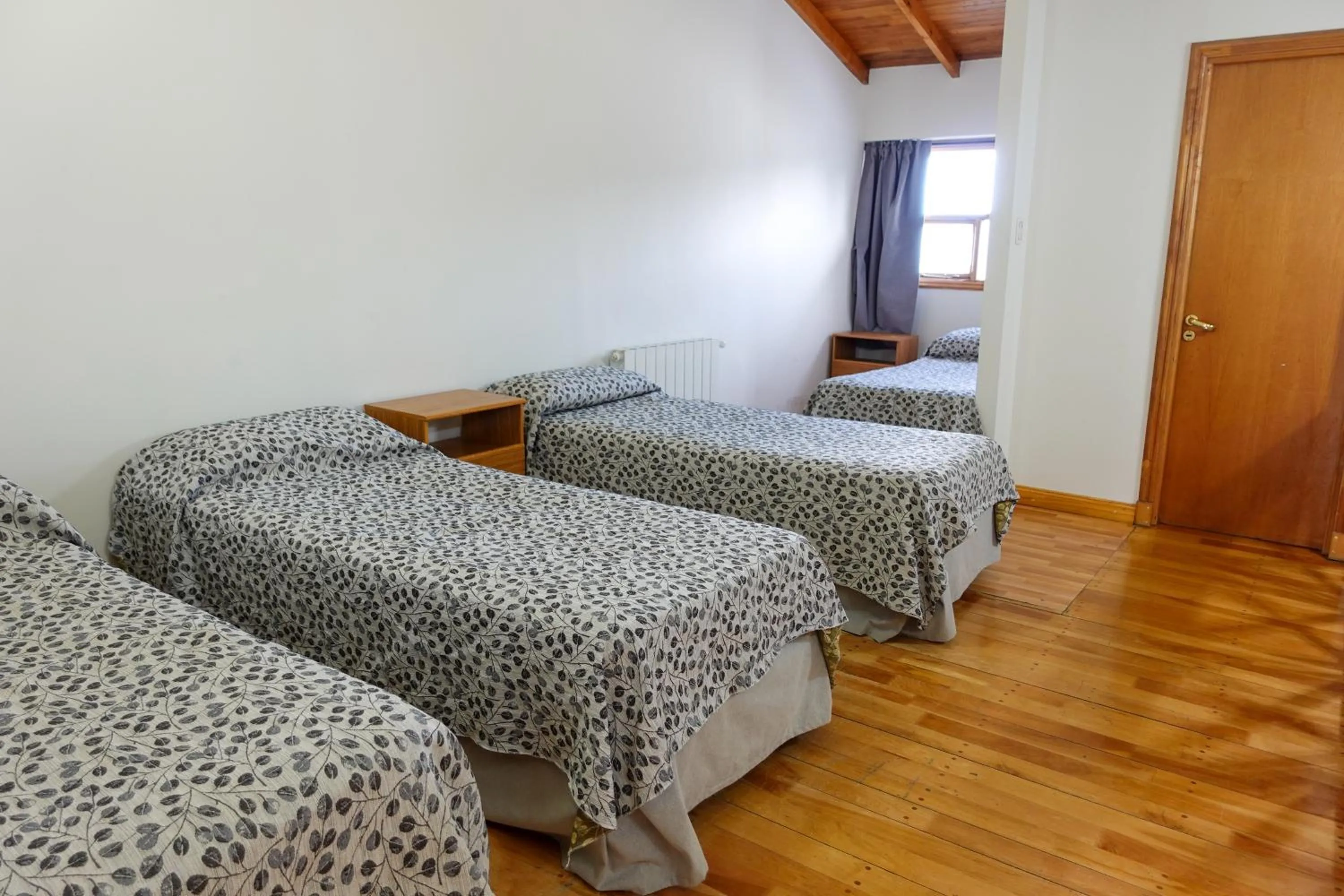 Text overlay, Bed in Choconcito Apart Hotel