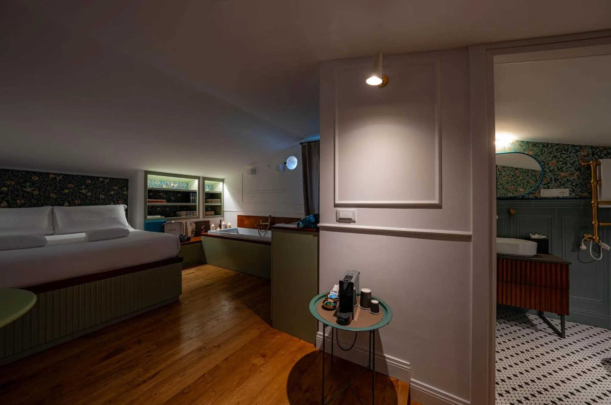 Bed in Giardini Penelope Resort e Spa