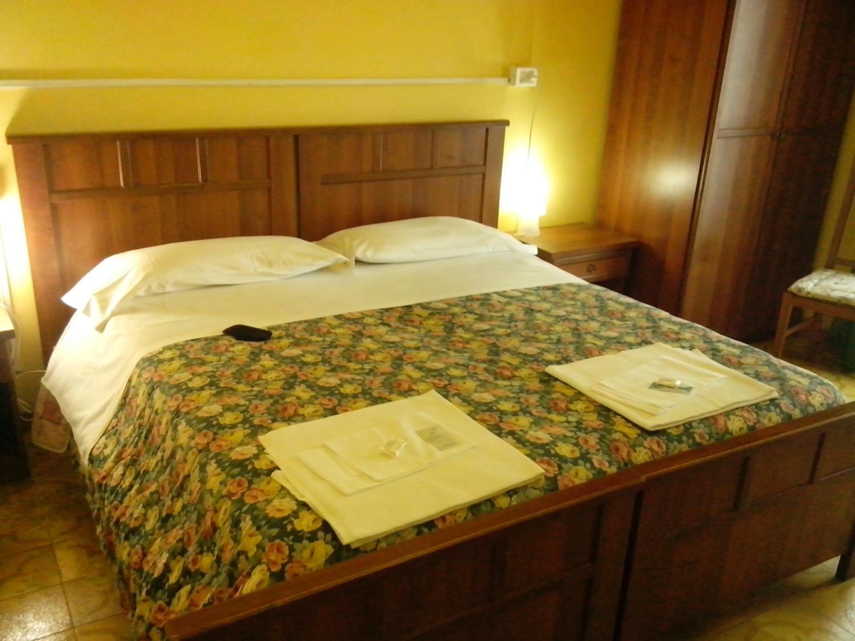 Photo of the whole room in Albergo Da Peppino