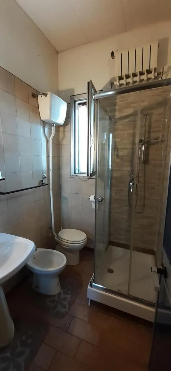 Bathroom in Albergo Da Peppino