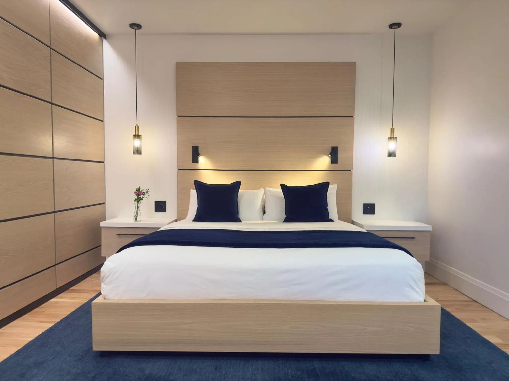 Bed in Cribs on Main