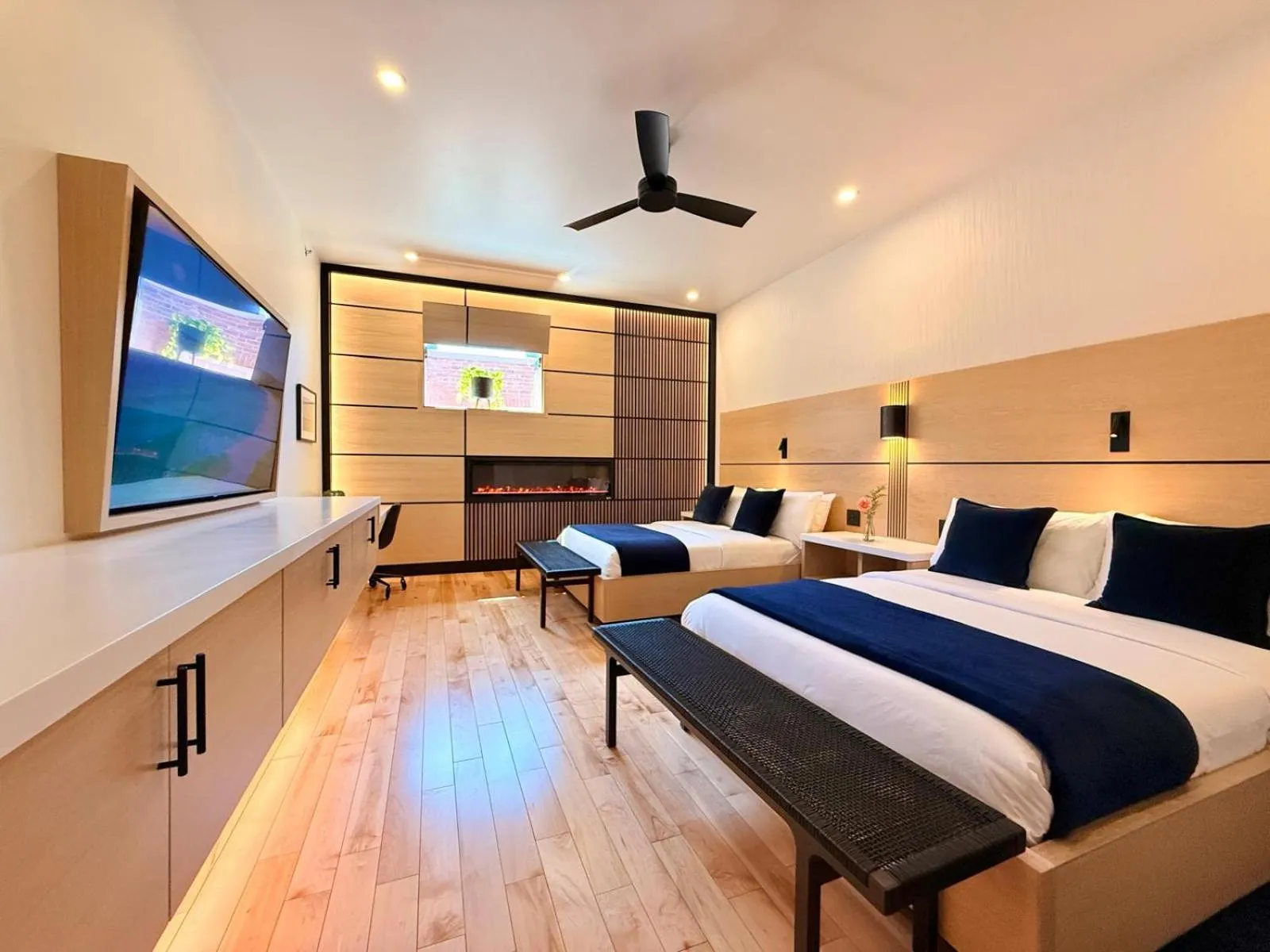 Bed in Cribs on Main