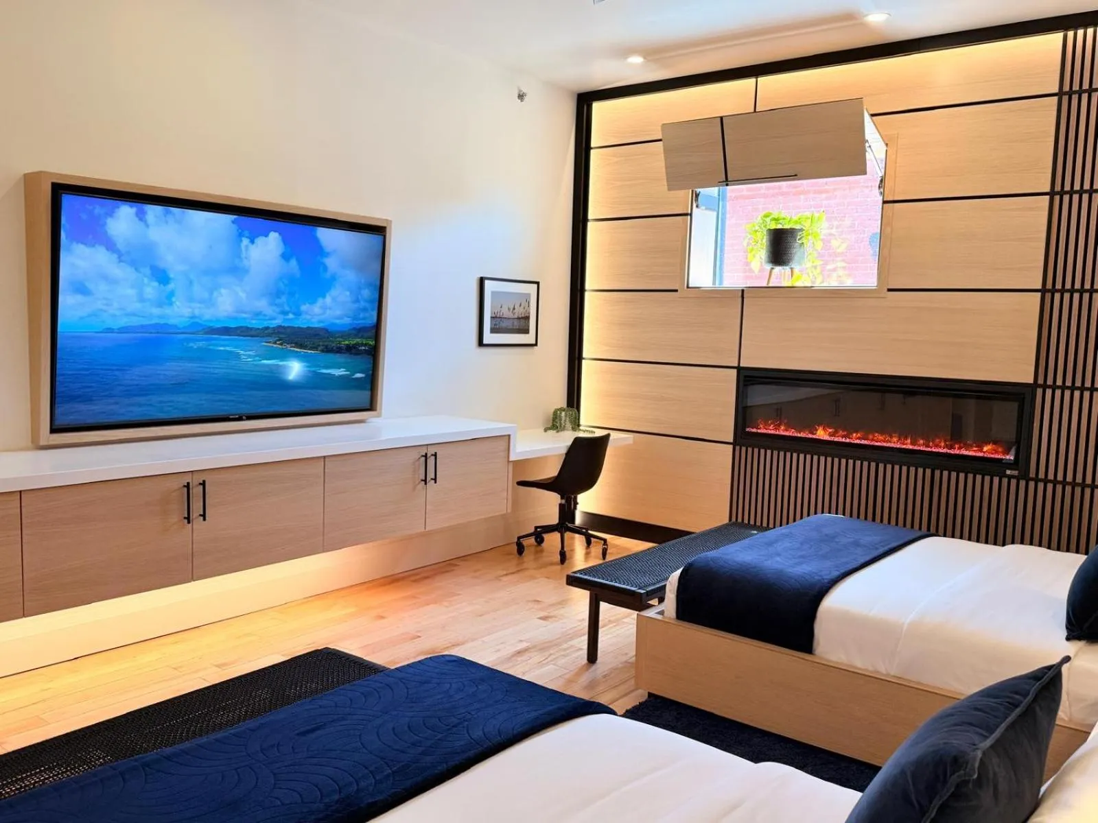 Bed in Cribs on Main