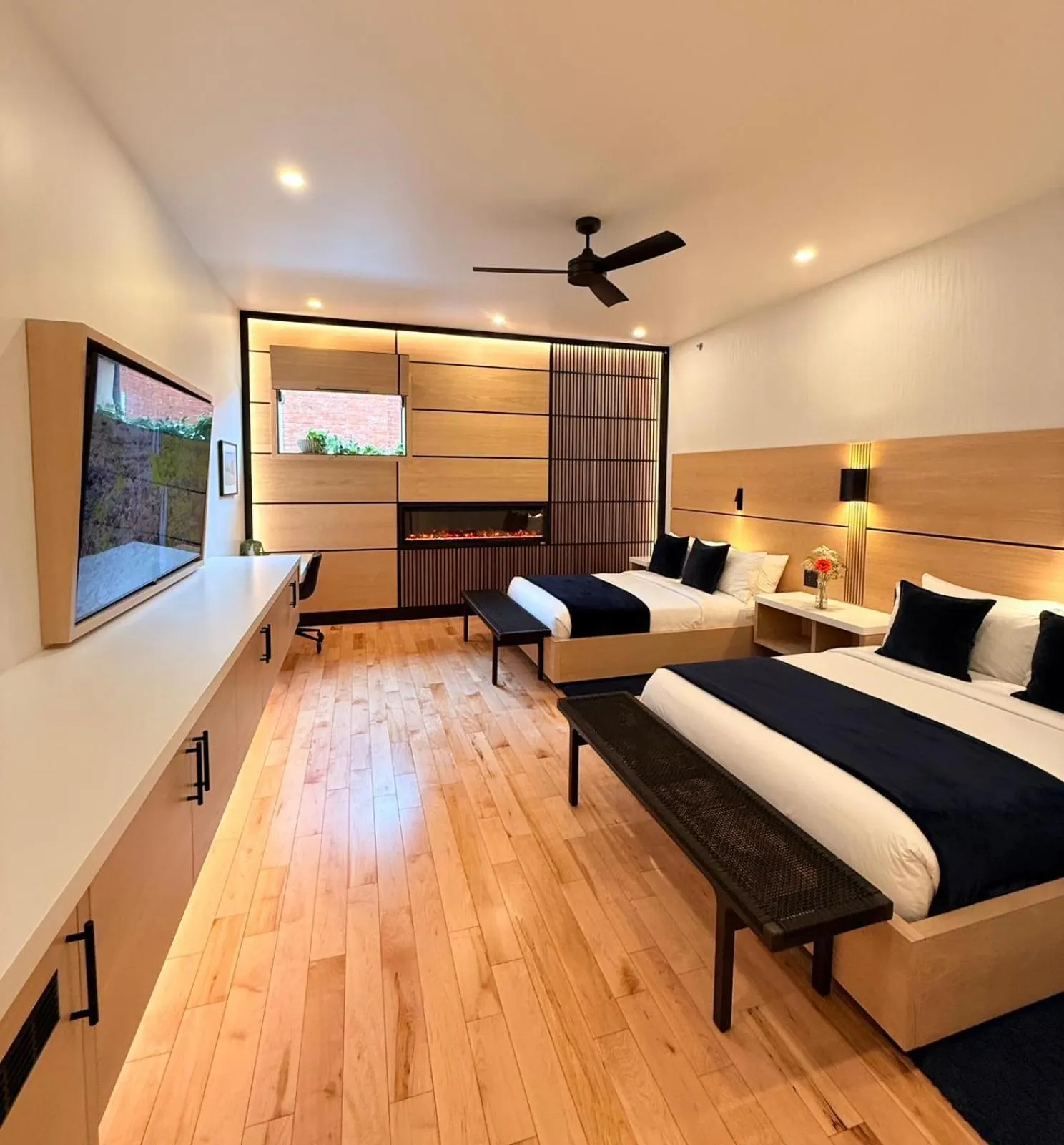 Bed in Cribs on Main