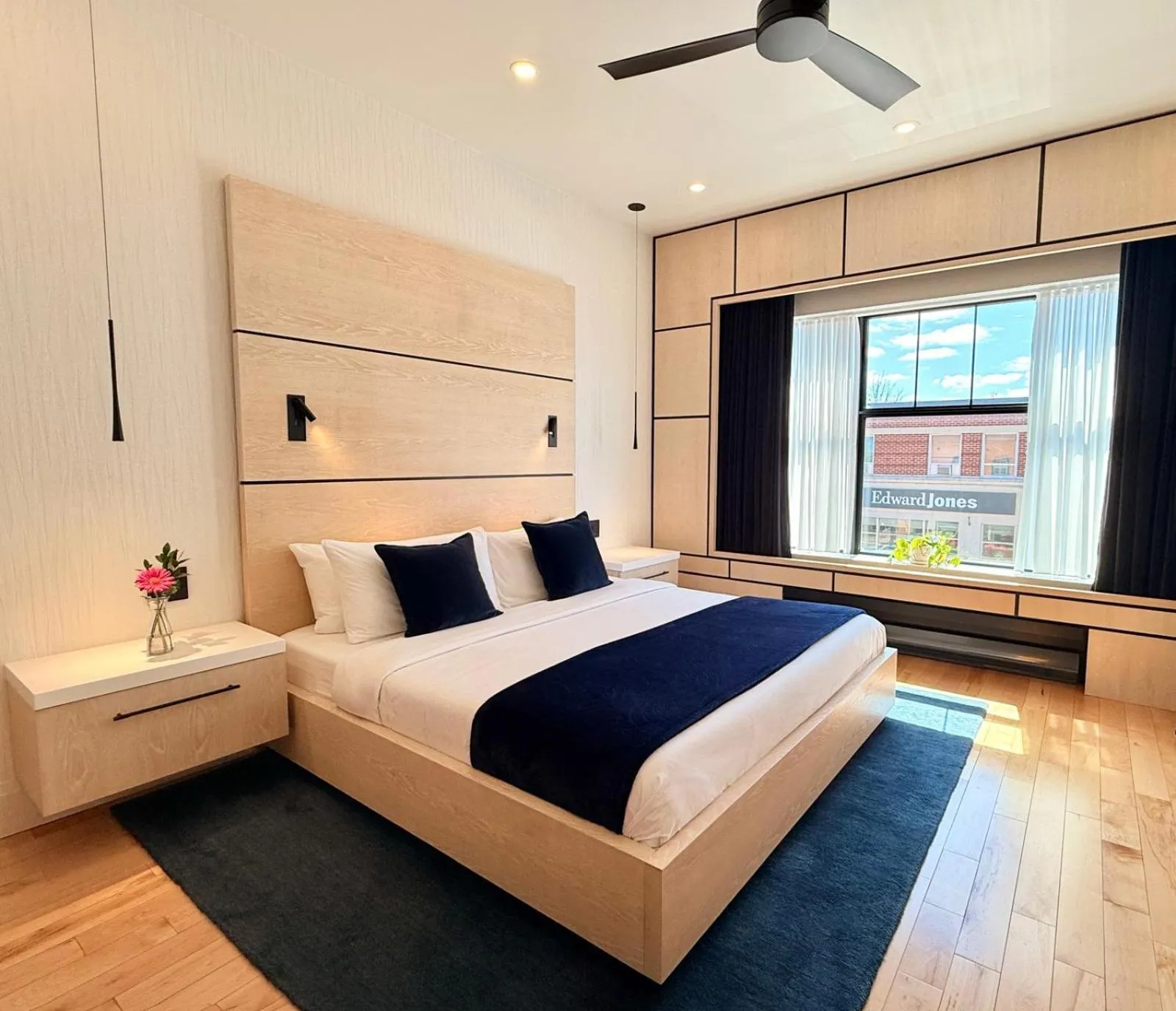 Bed in Cribs on Main