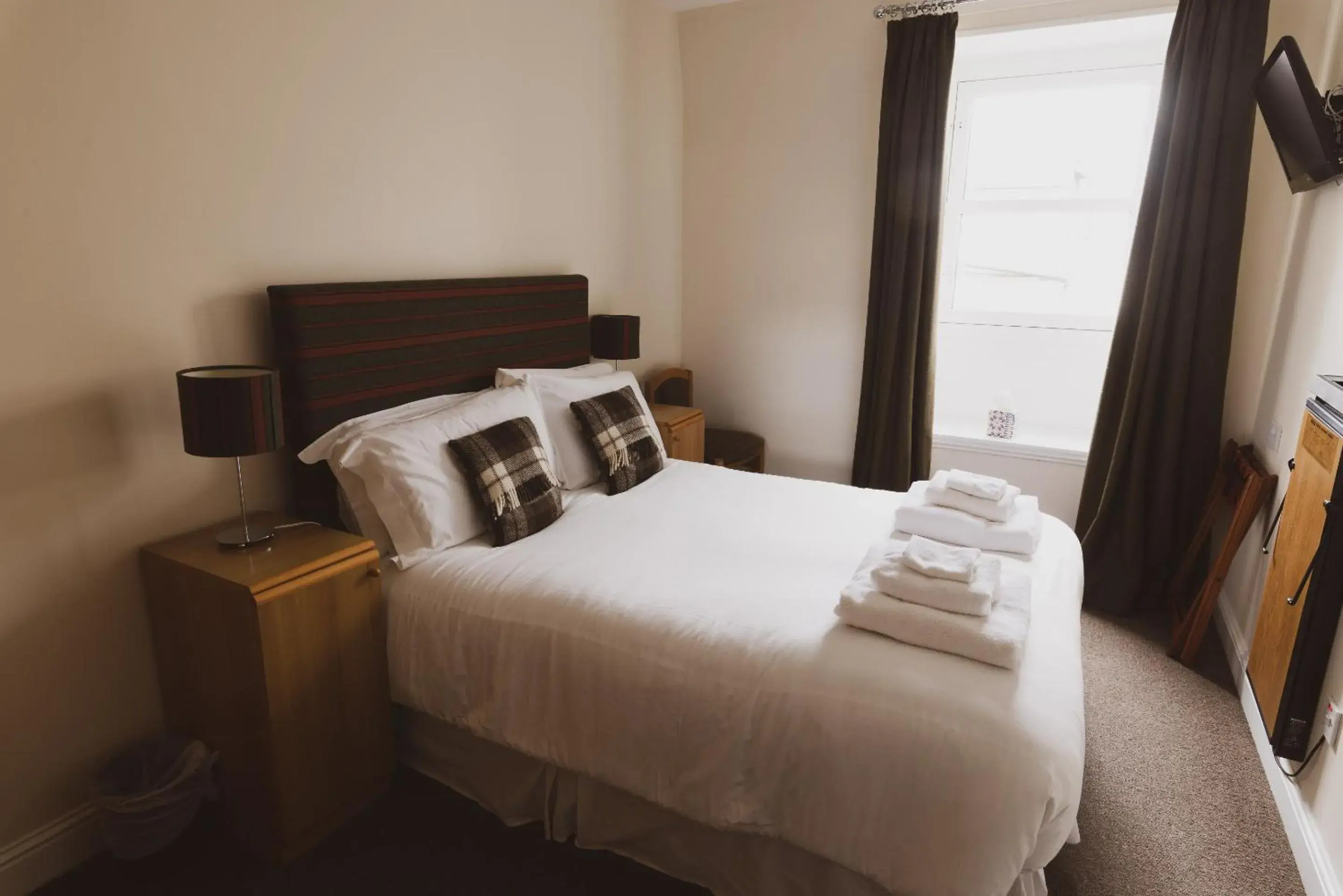 Double Room with Private Bathroom in Scalloway Hotel Double Room with Private Bathroom in Scalloway Hotel