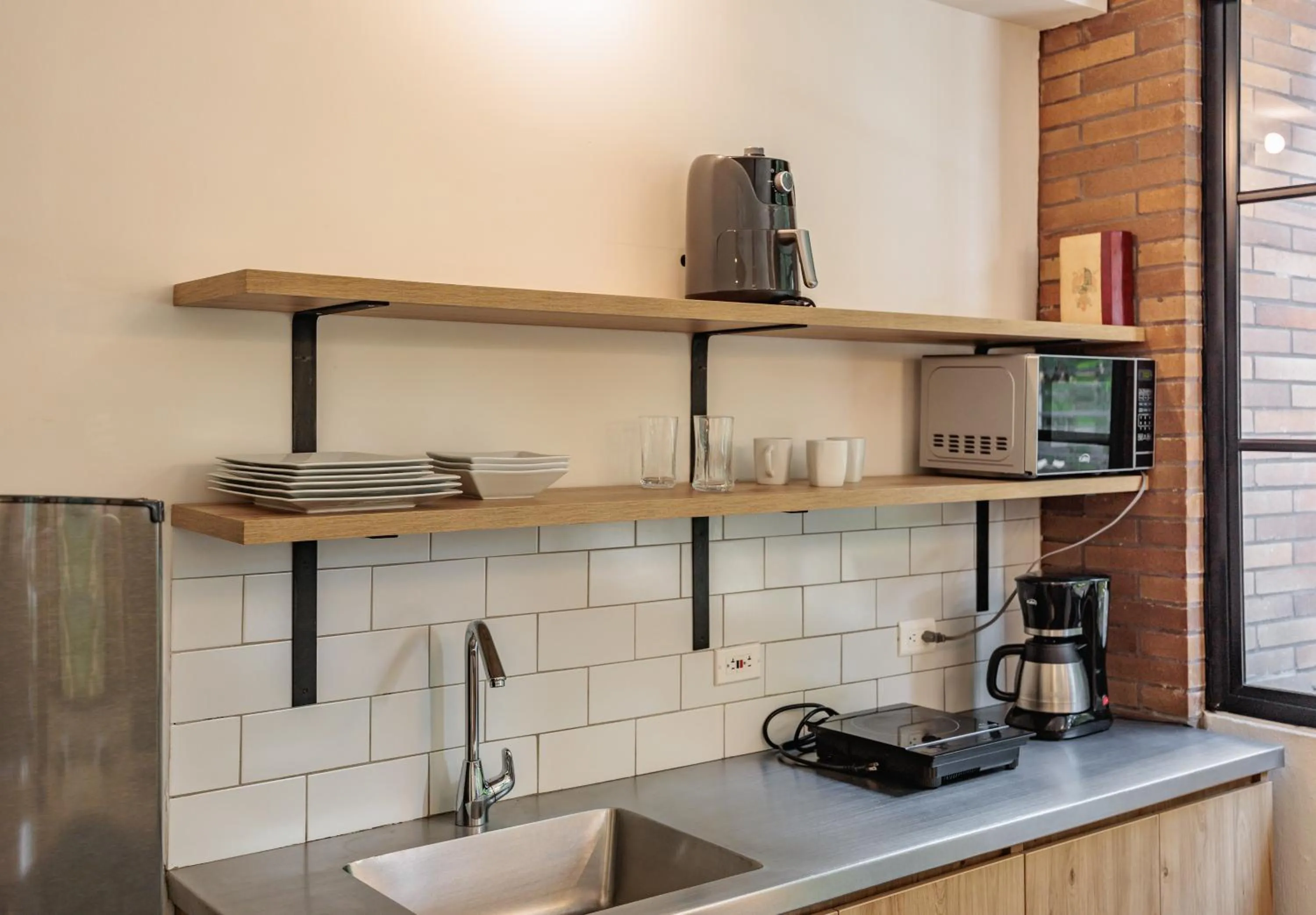 Coffee/tea facilities in The Somos Flats Laureles
