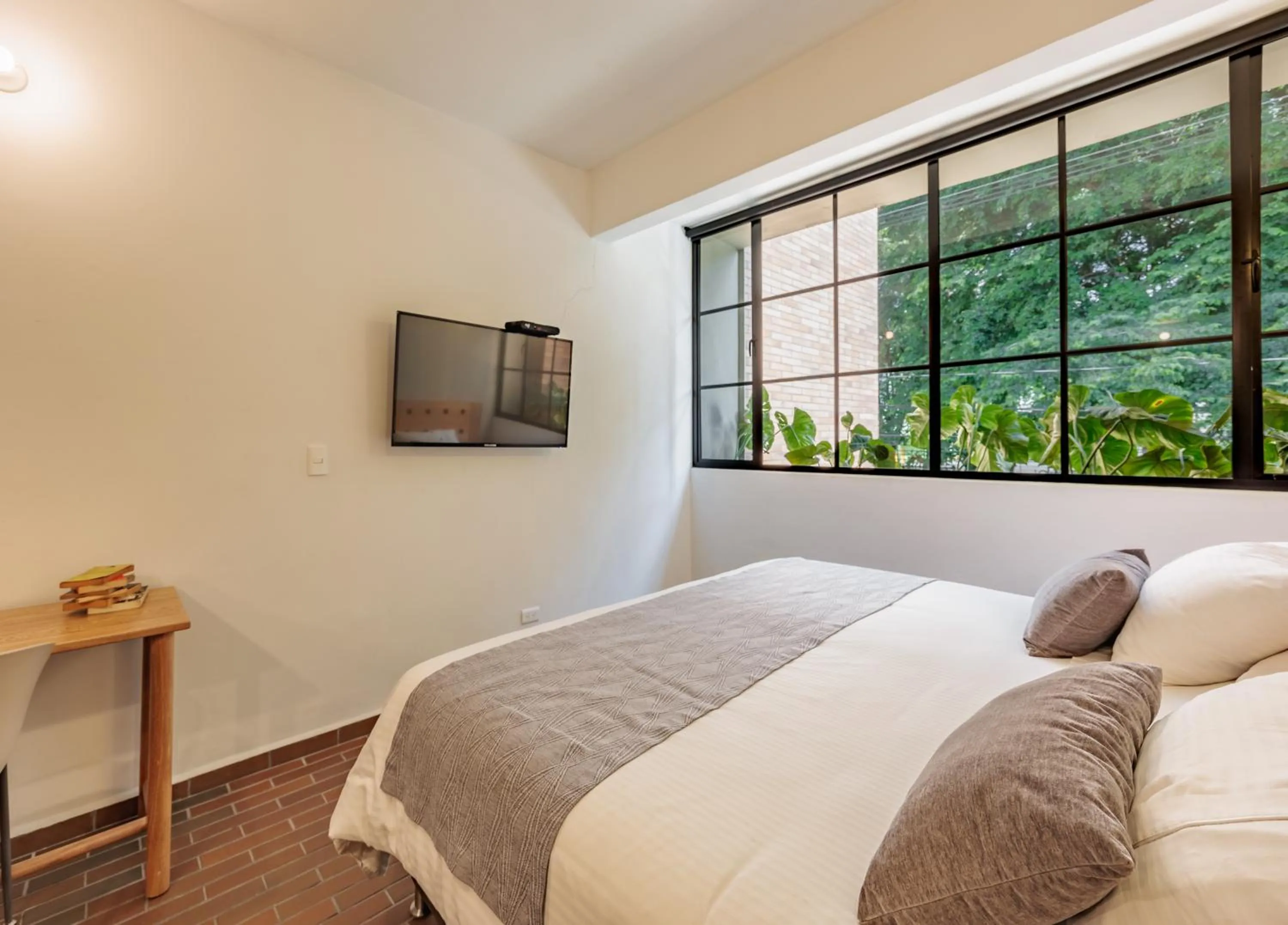 Bed in The Somos Flats Laureles