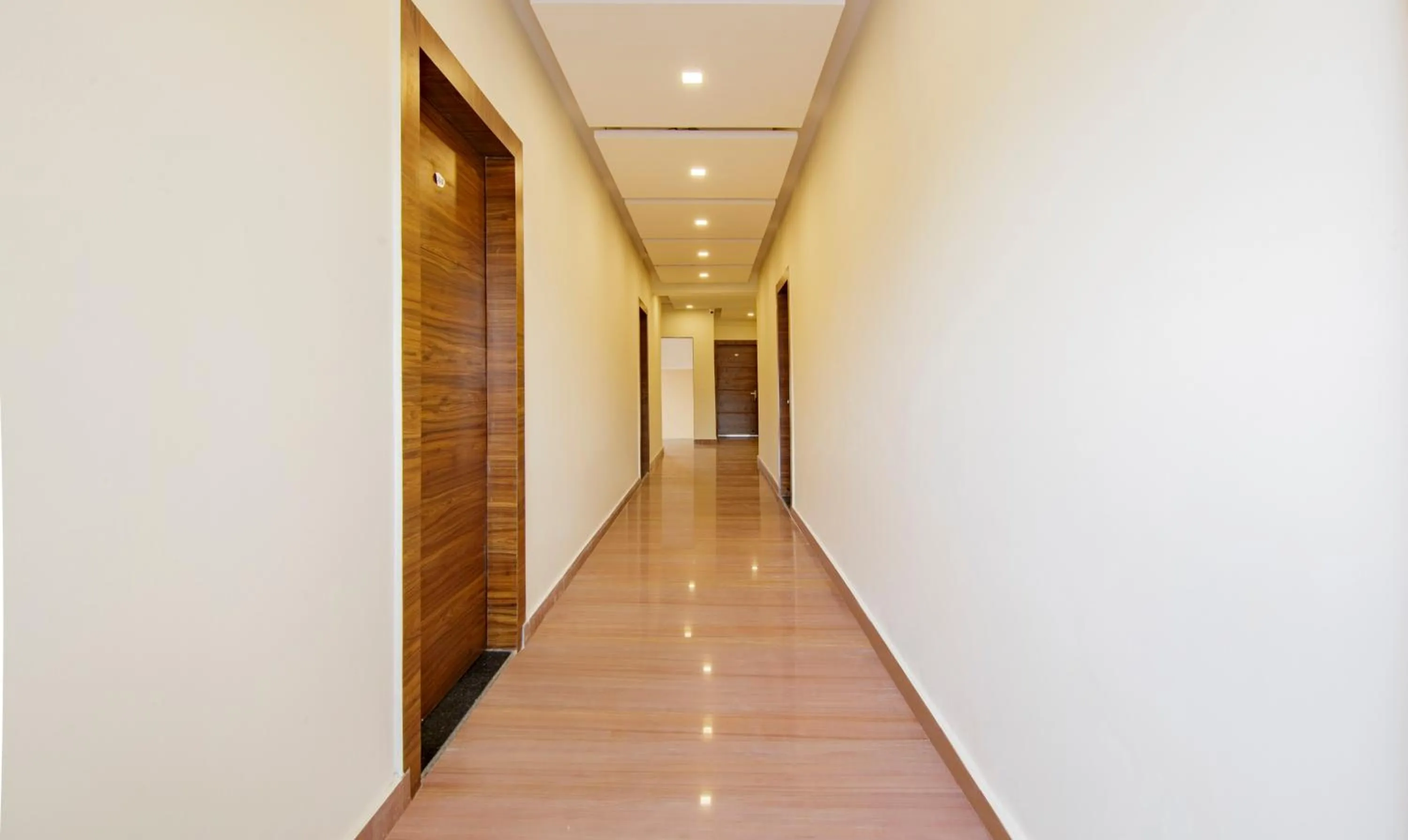 Lobby or reception in Treebo Grand Vista - 63A