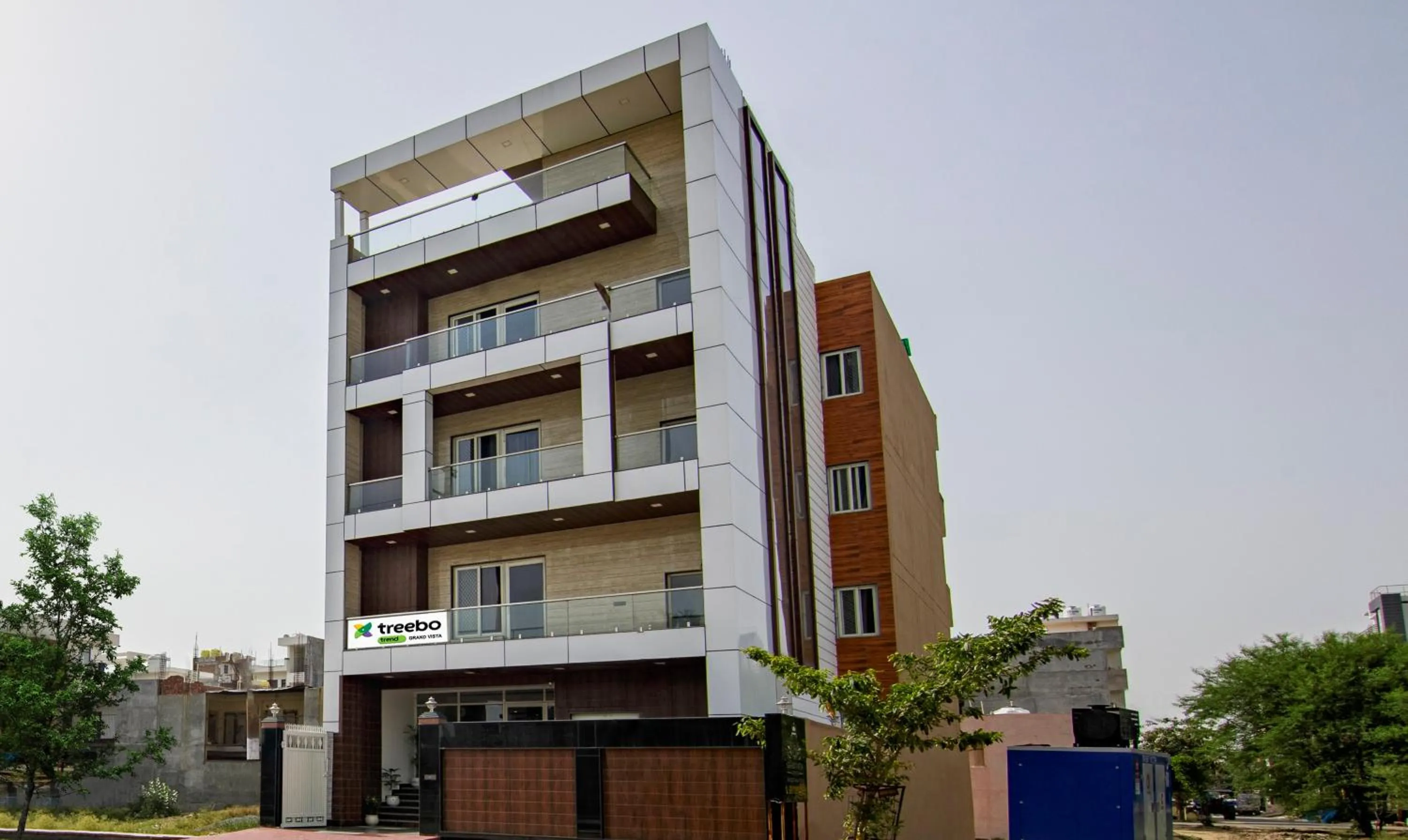 Facade/entrance in Treebo Grand Vista - 63A