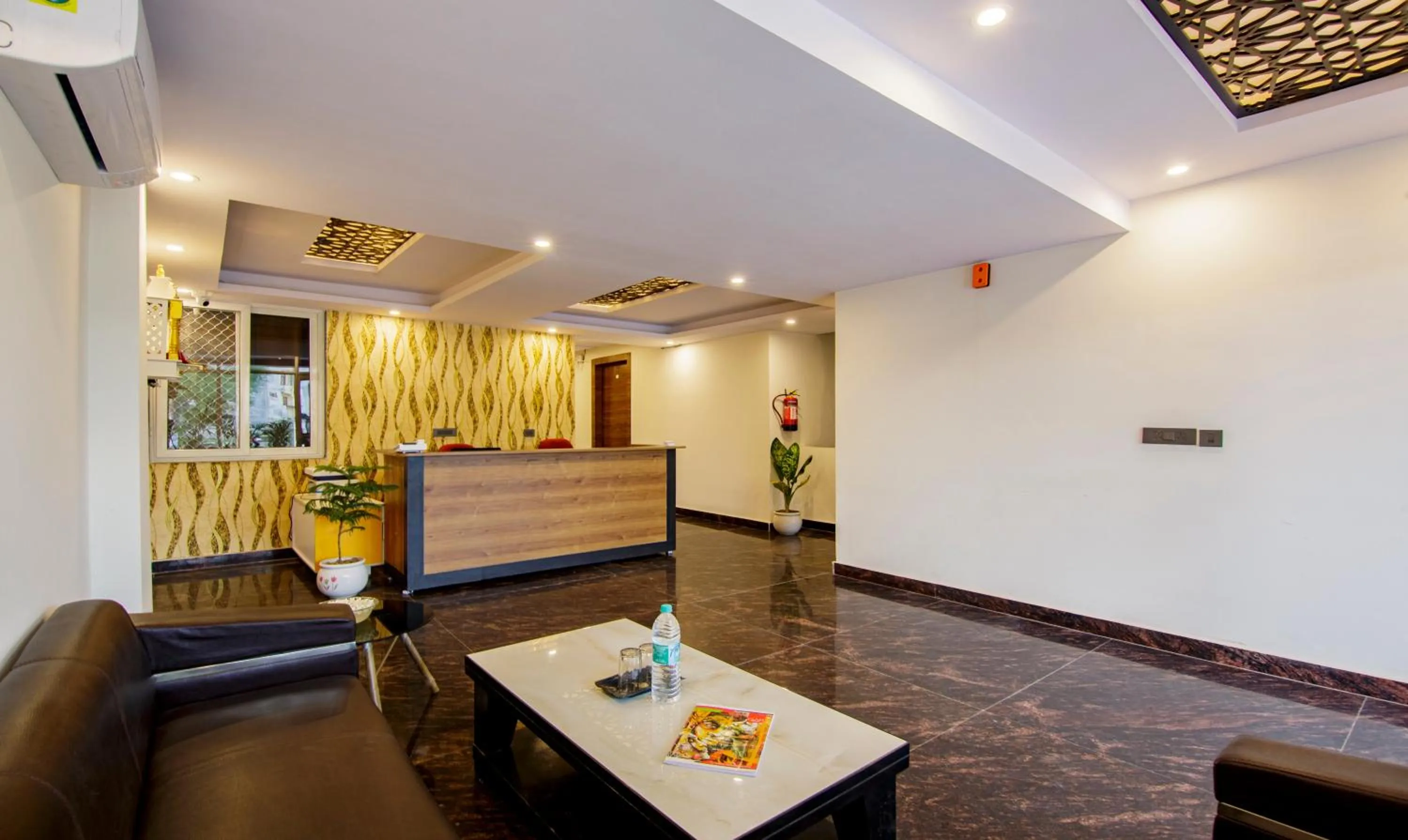 Lobby or reception in Treebo Grand Vista - 63A