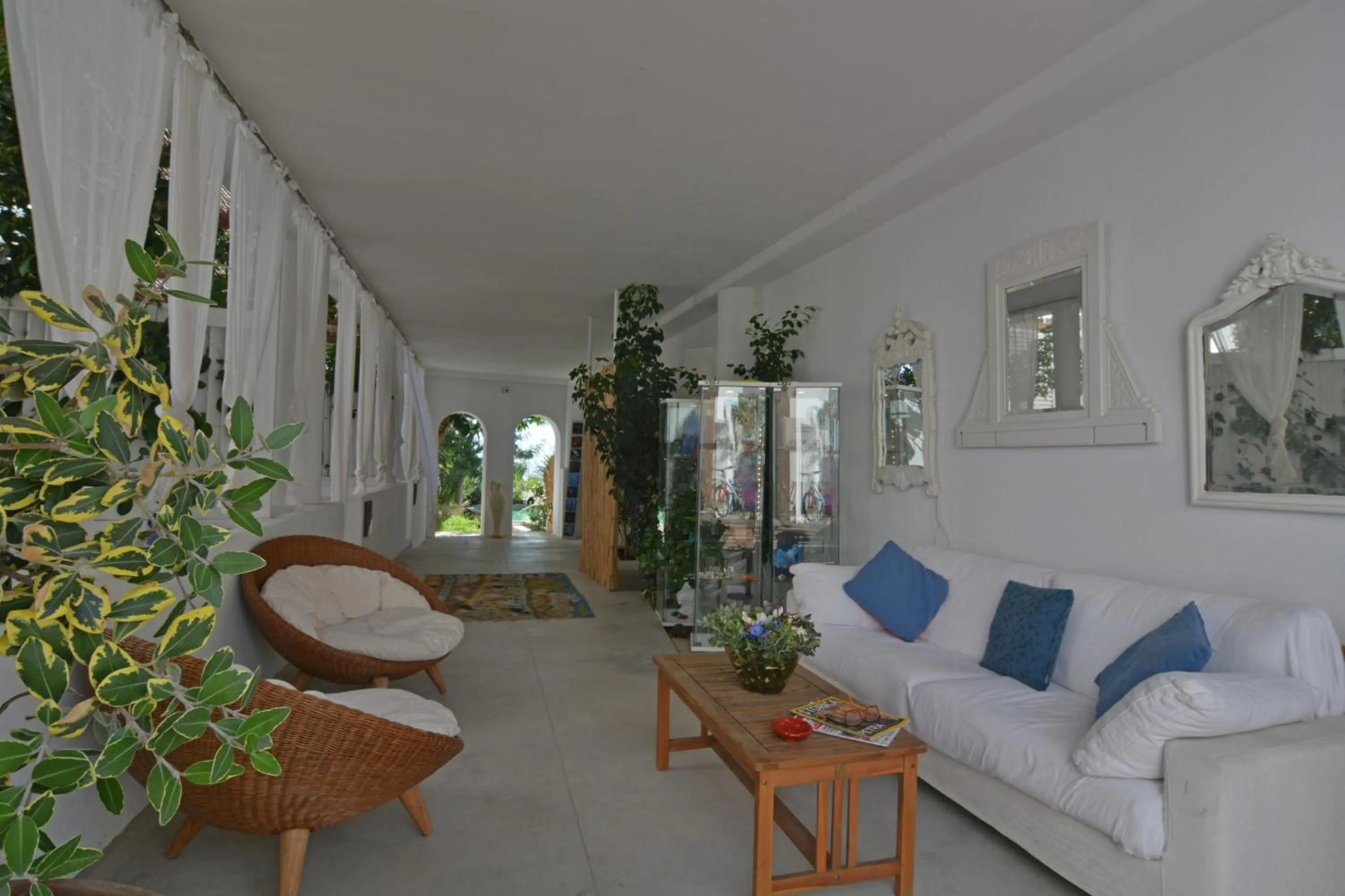 Facade/entrance in Il Gabbiano Relais in Stromboli
