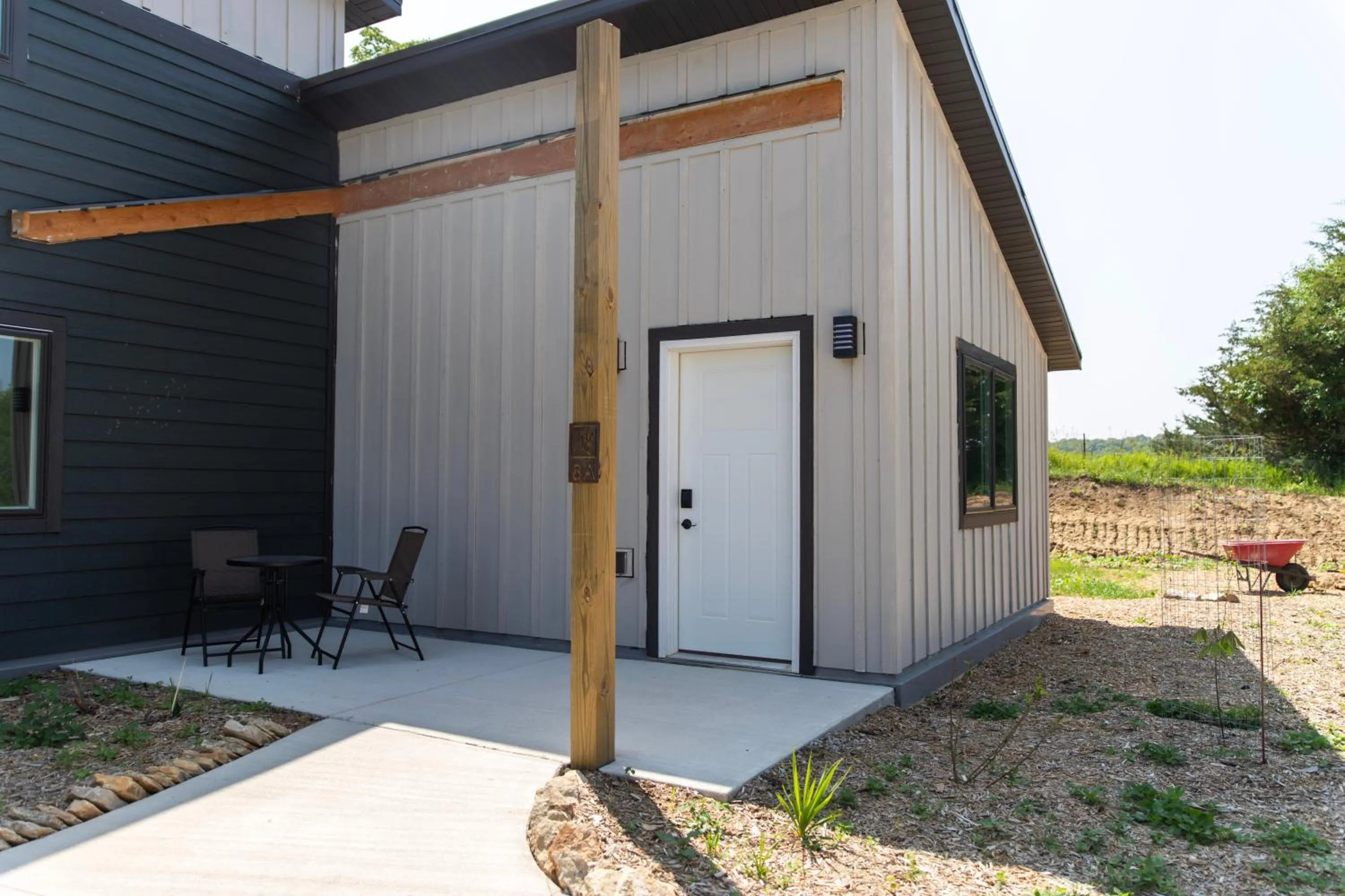 Property building in Bluffside Gardens