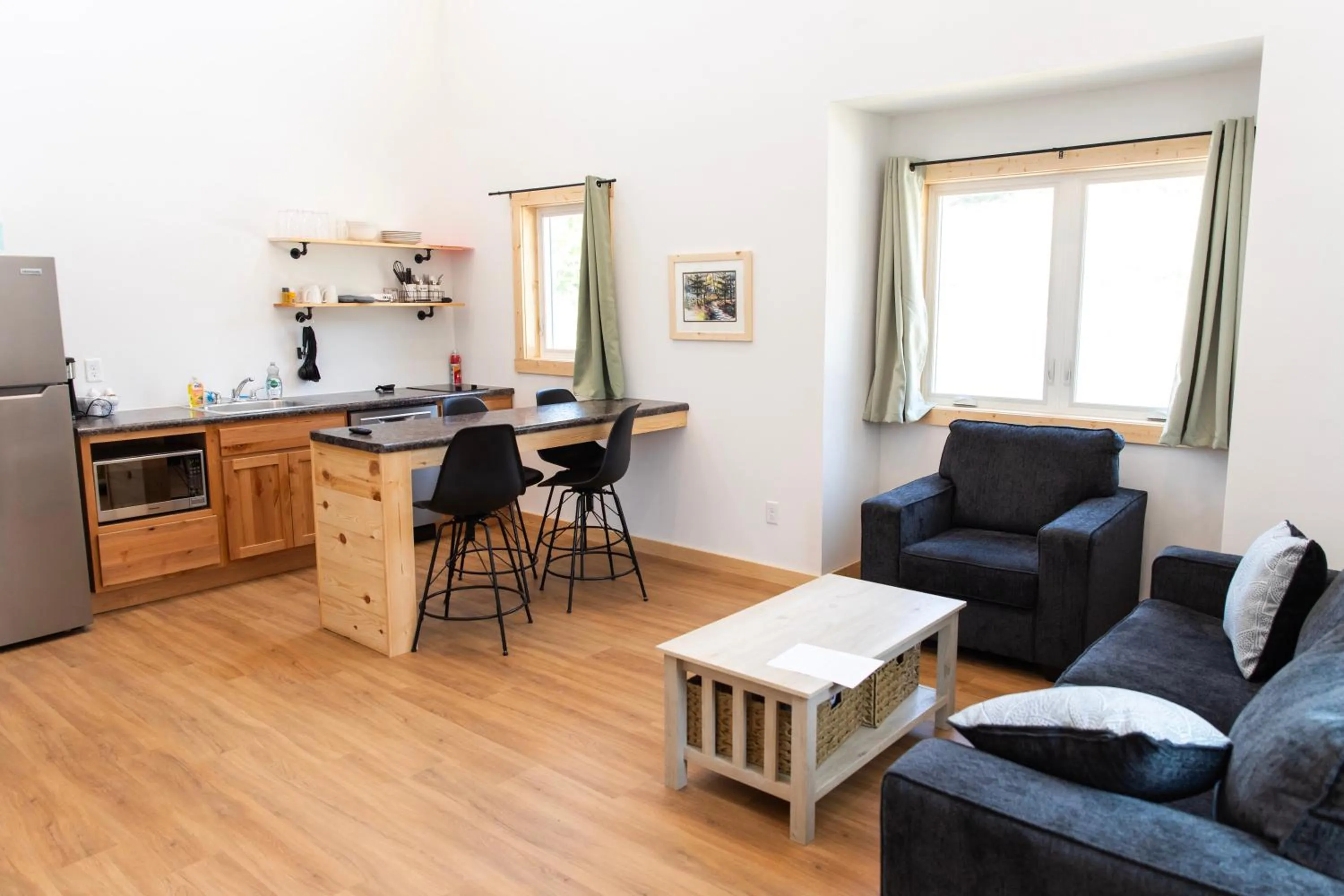 Kitchen or kitchenette in Bluffside Gardens