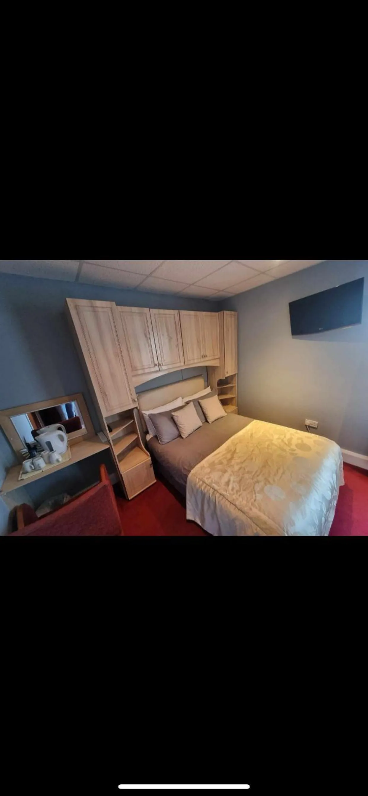 Bed in The Montclair