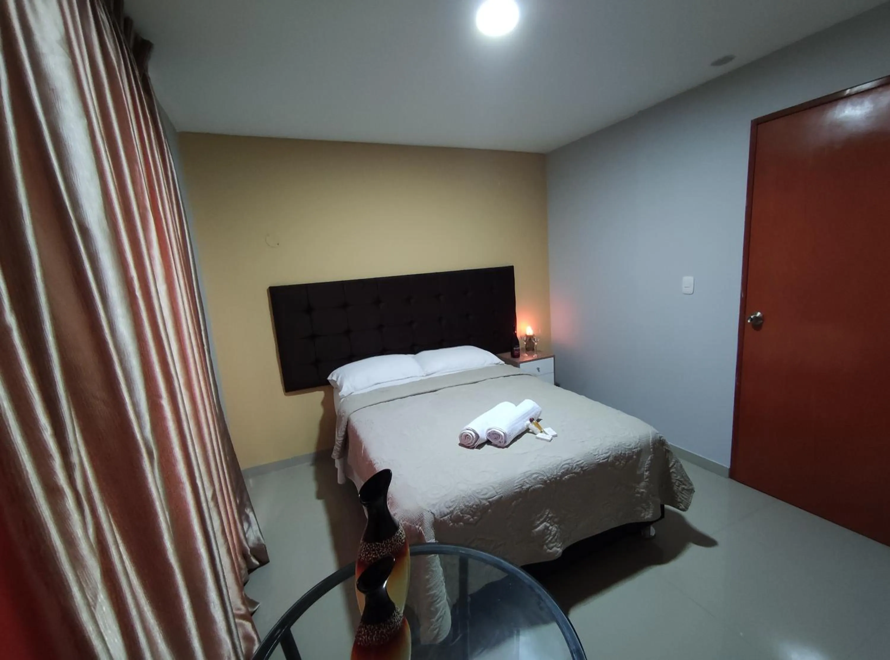 Photo of the whole room, Bed in Inti Llaqta Hotel & Suites