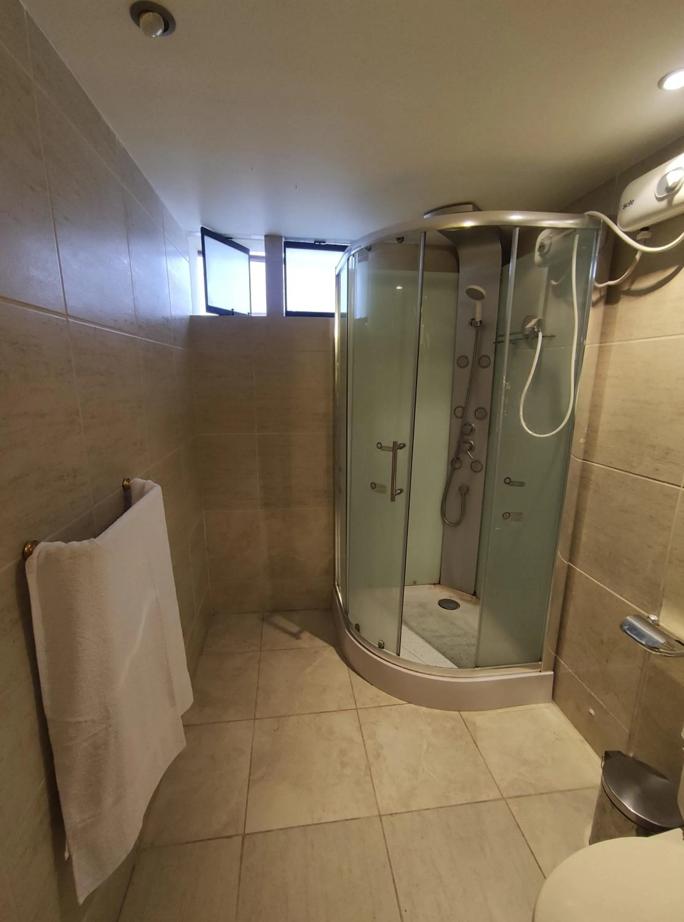 Hot Tub in Inti Llaqta Hotel & Suites