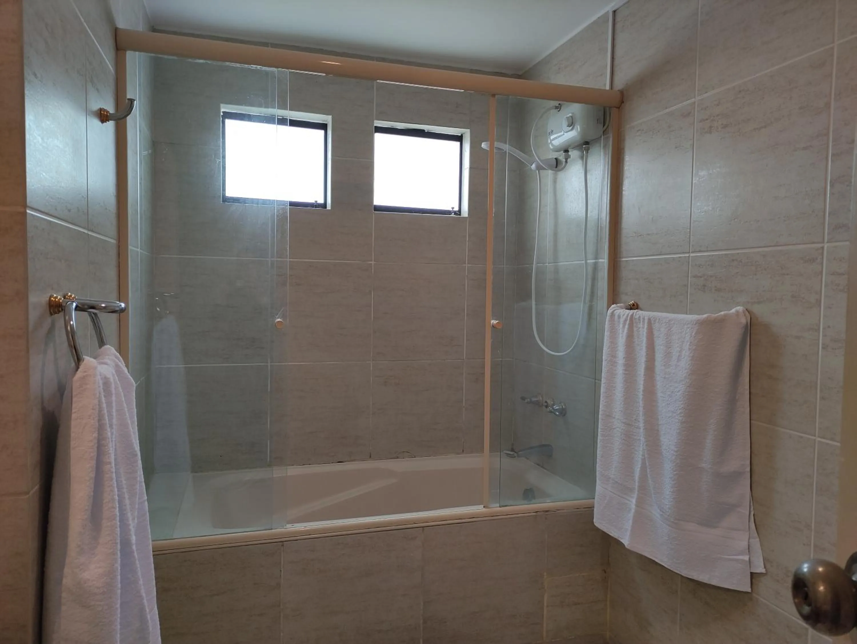 Bath in Inti Llaqta Hotel & Suites