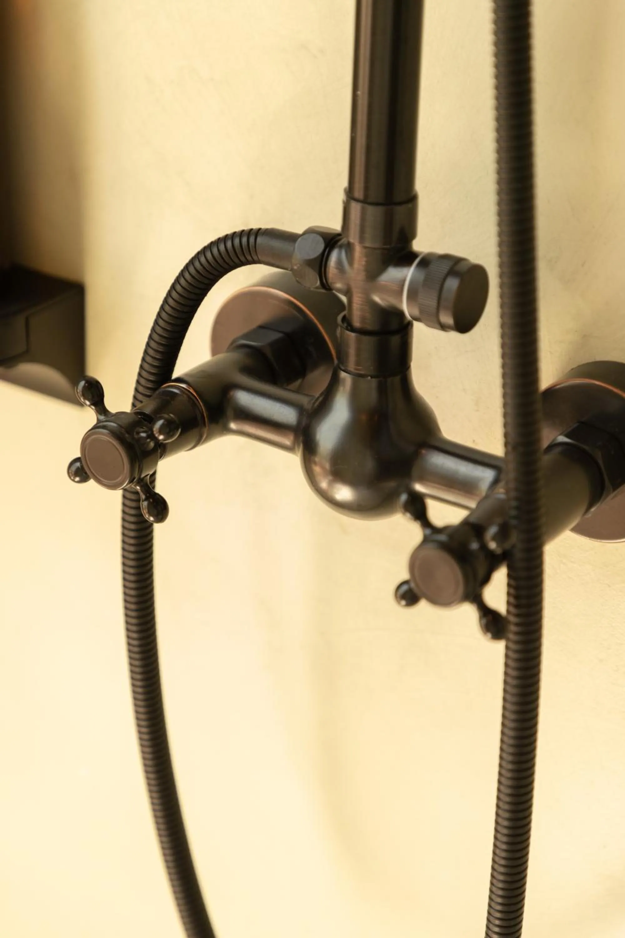 Shower in Makani Luxury Cartagena