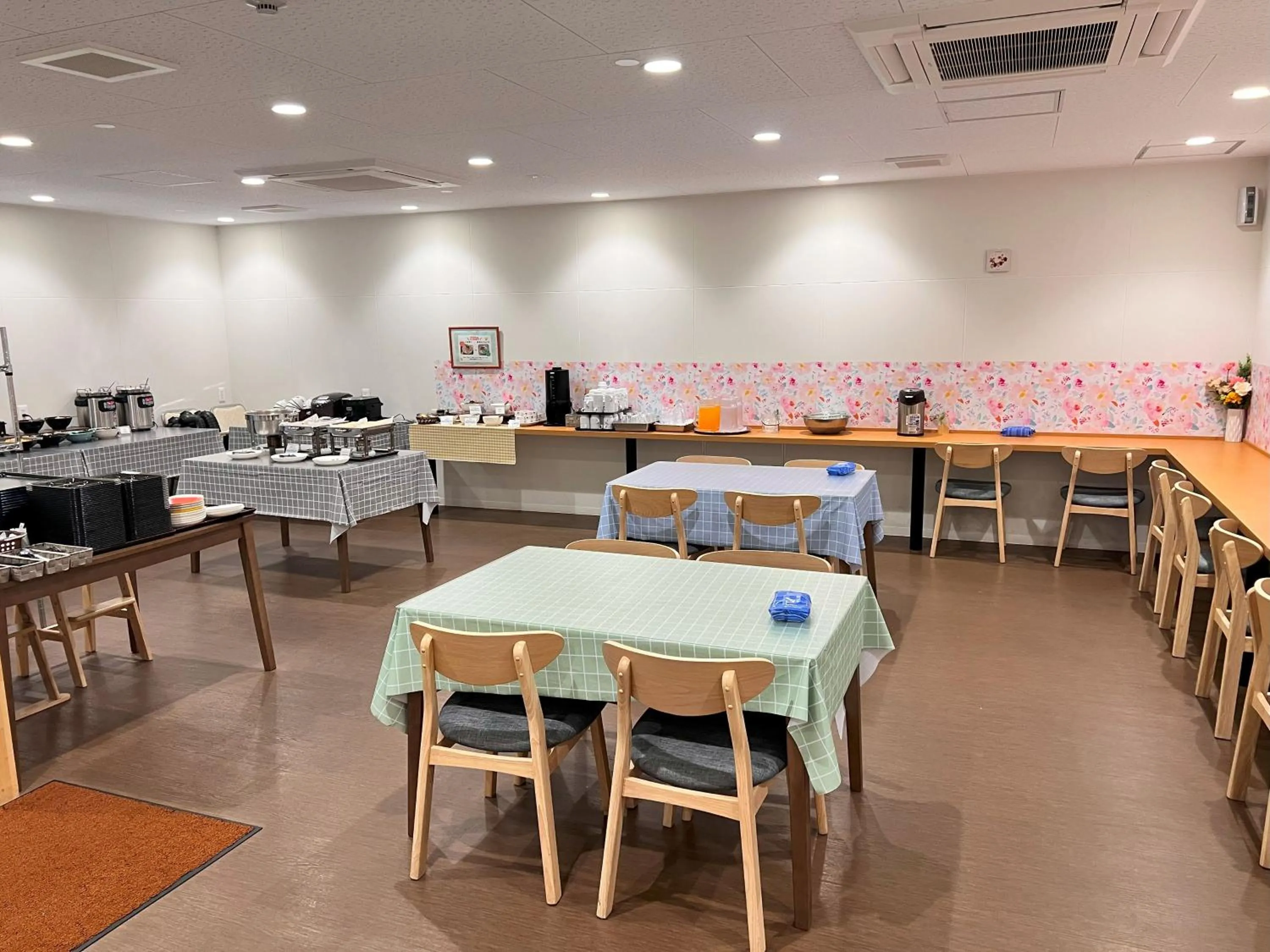 Restaurant/places to eat in Hotel Kurume HIlls