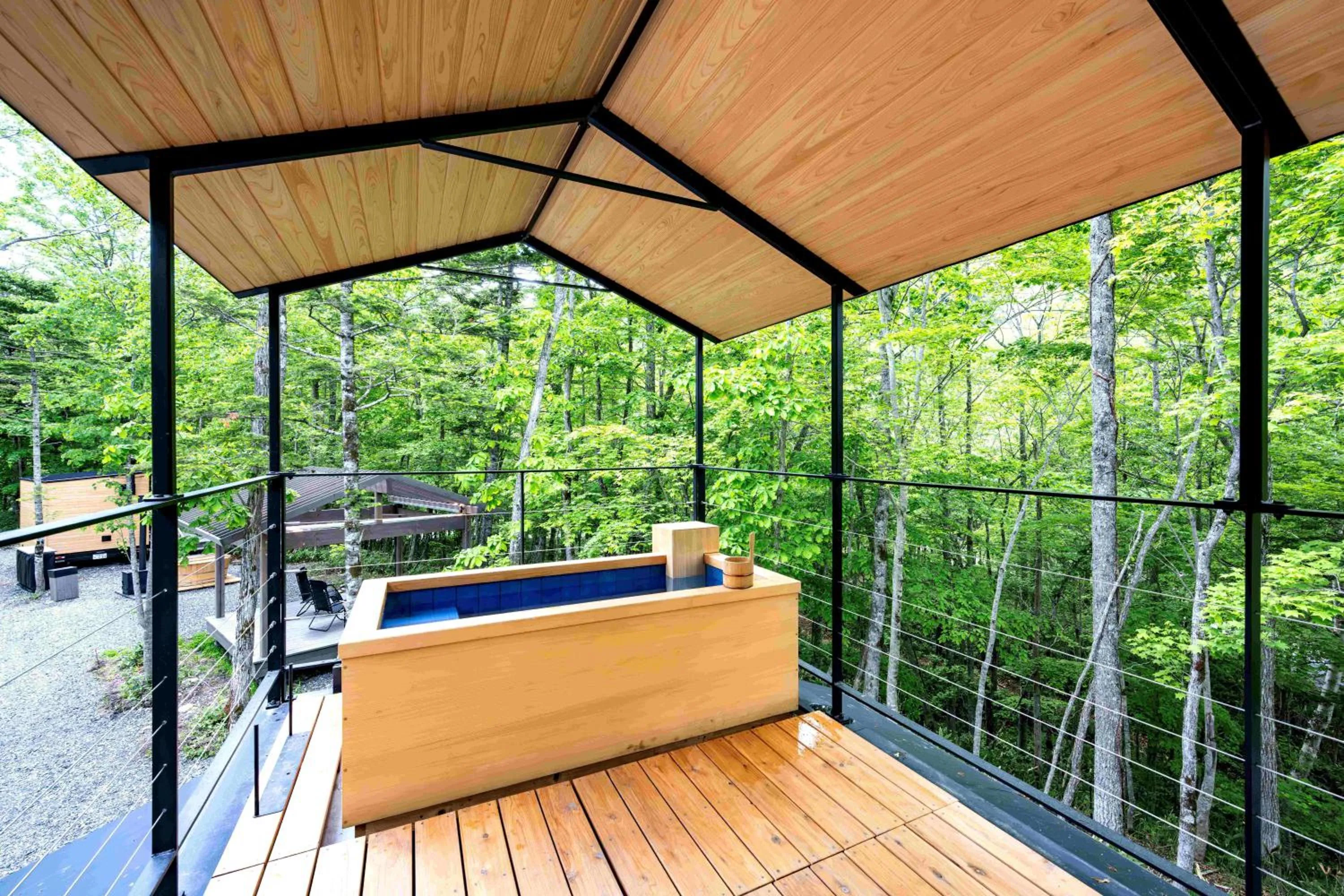 Hot Tub in Moving Inn Tokachi Kitanomori