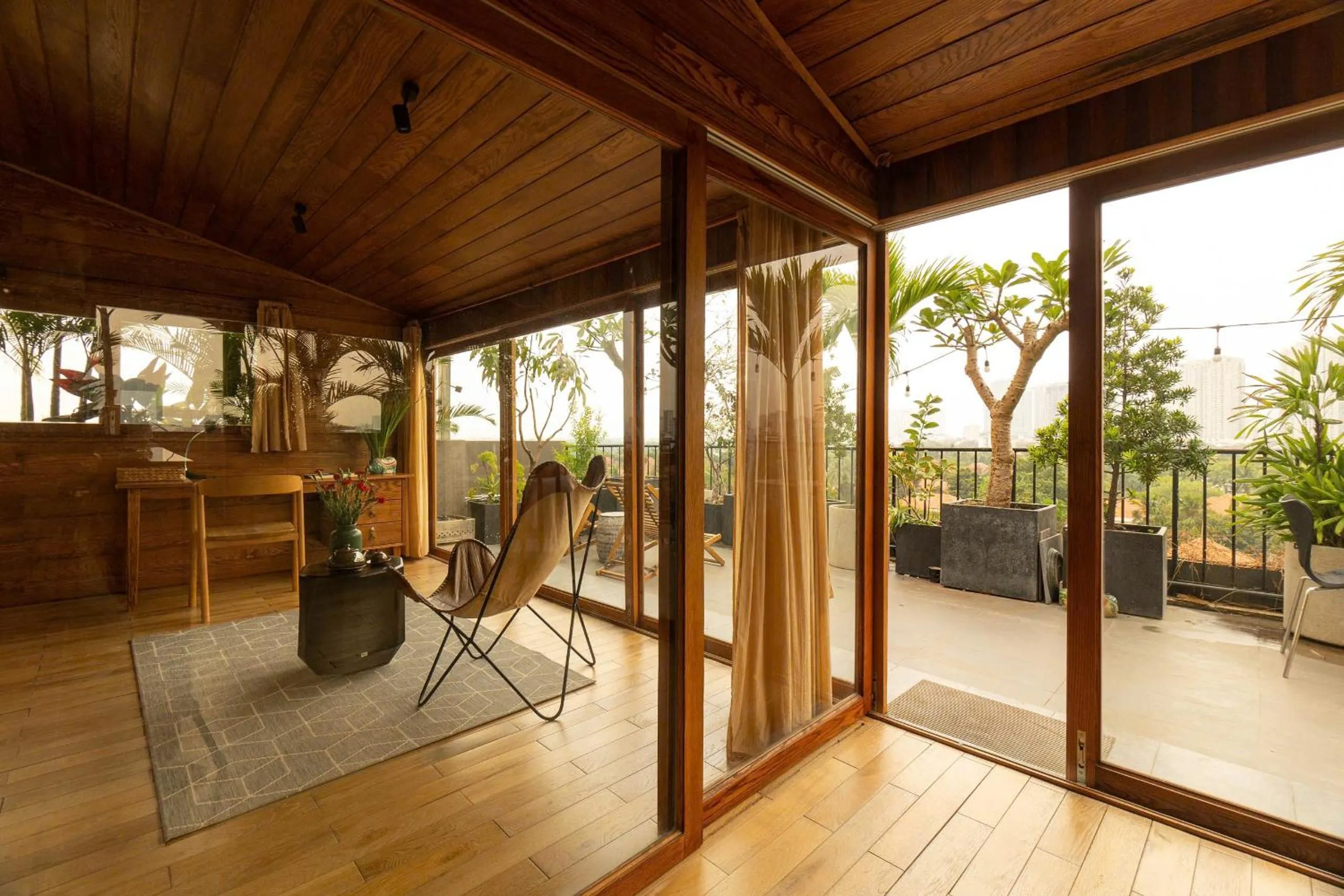 Patio in Nexus House Lang Bao Chi