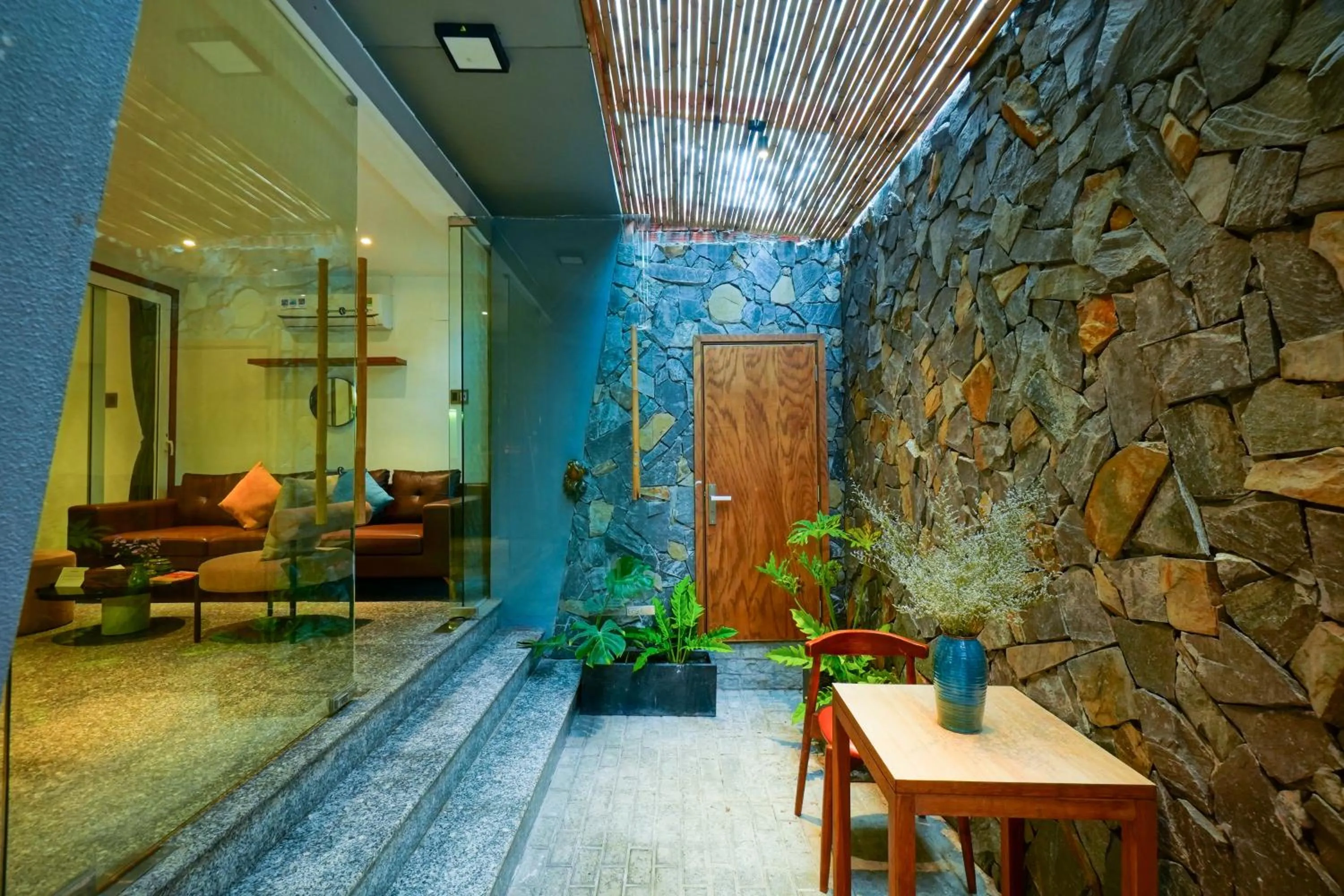 Patio in Nexus House Lang Bao Chi